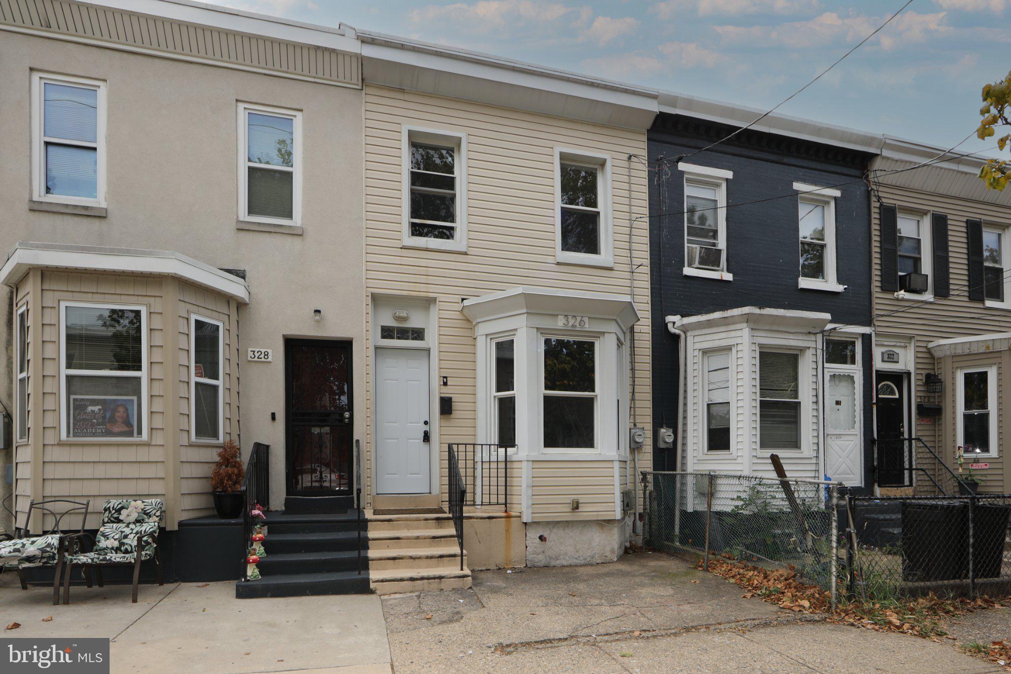 326 CLINTON STREET