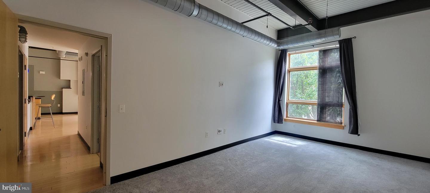 INDUSTRY - Residential Lease