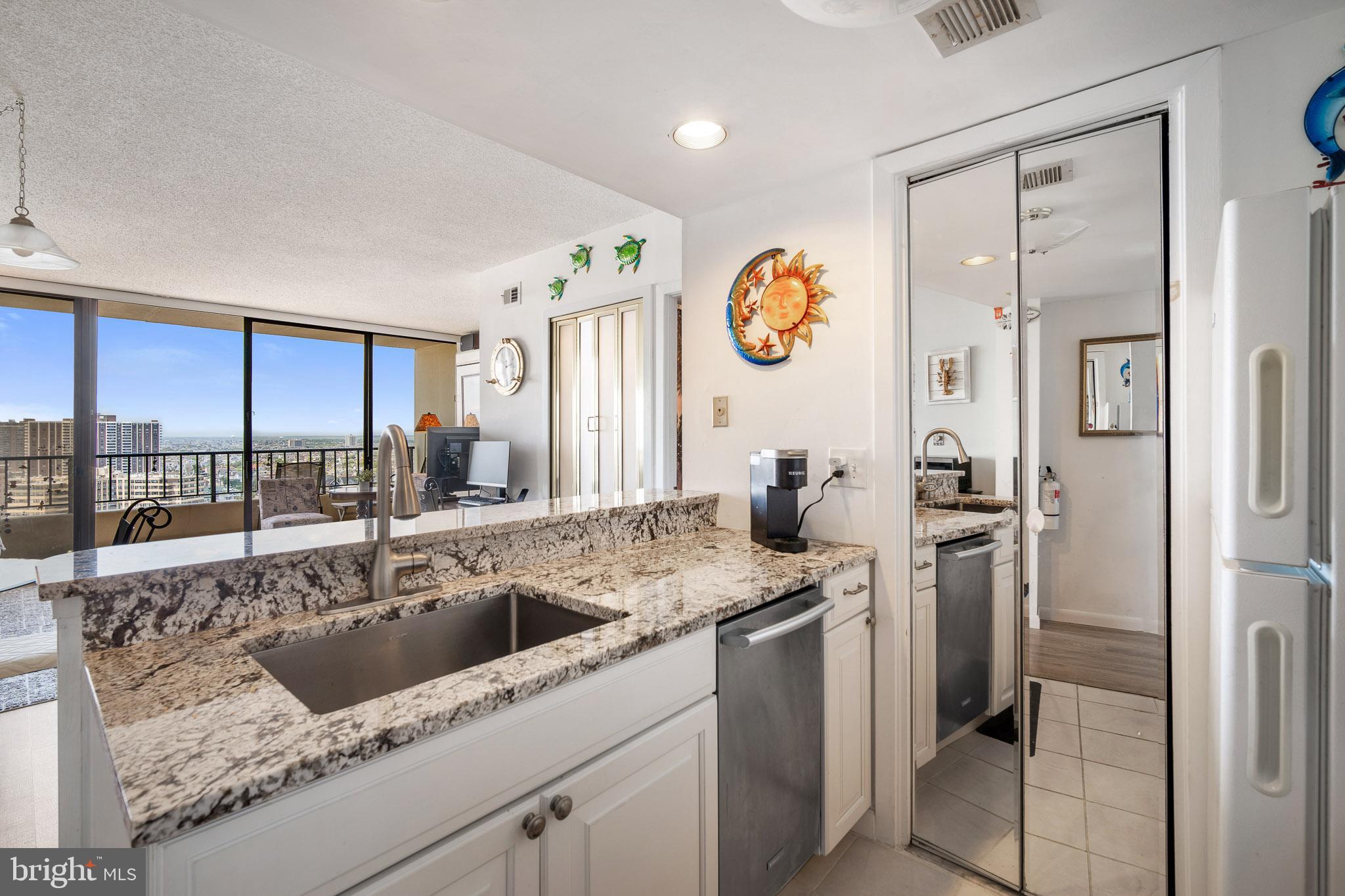3851 BOARDWALK 1808