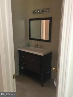 OAK CREST - Residential