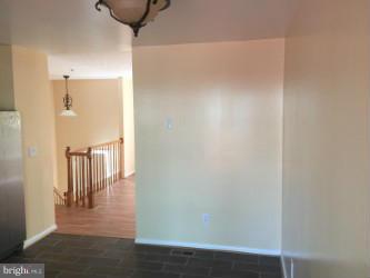 OAK CREST - Residential