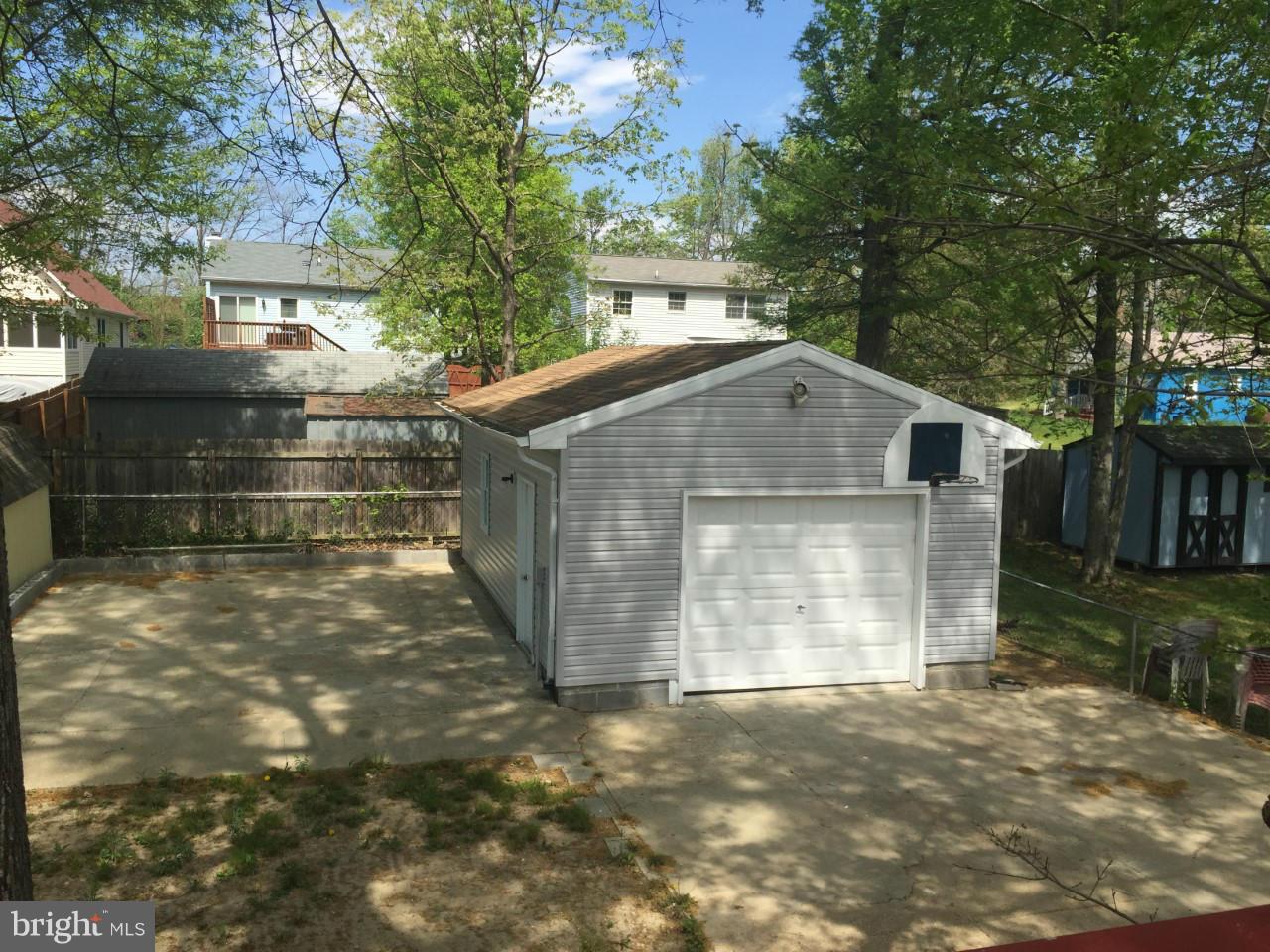 OAK CREST - Residential