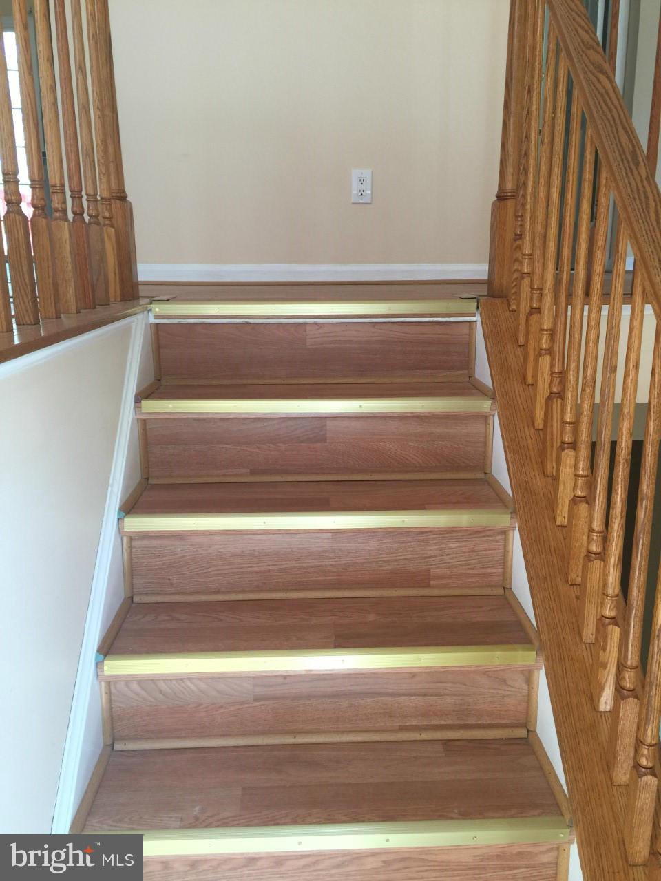 OAK CREST - Residential