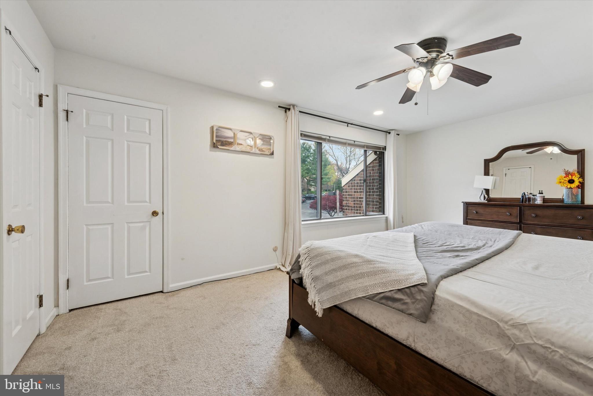 CHESTERBROOK - Residential