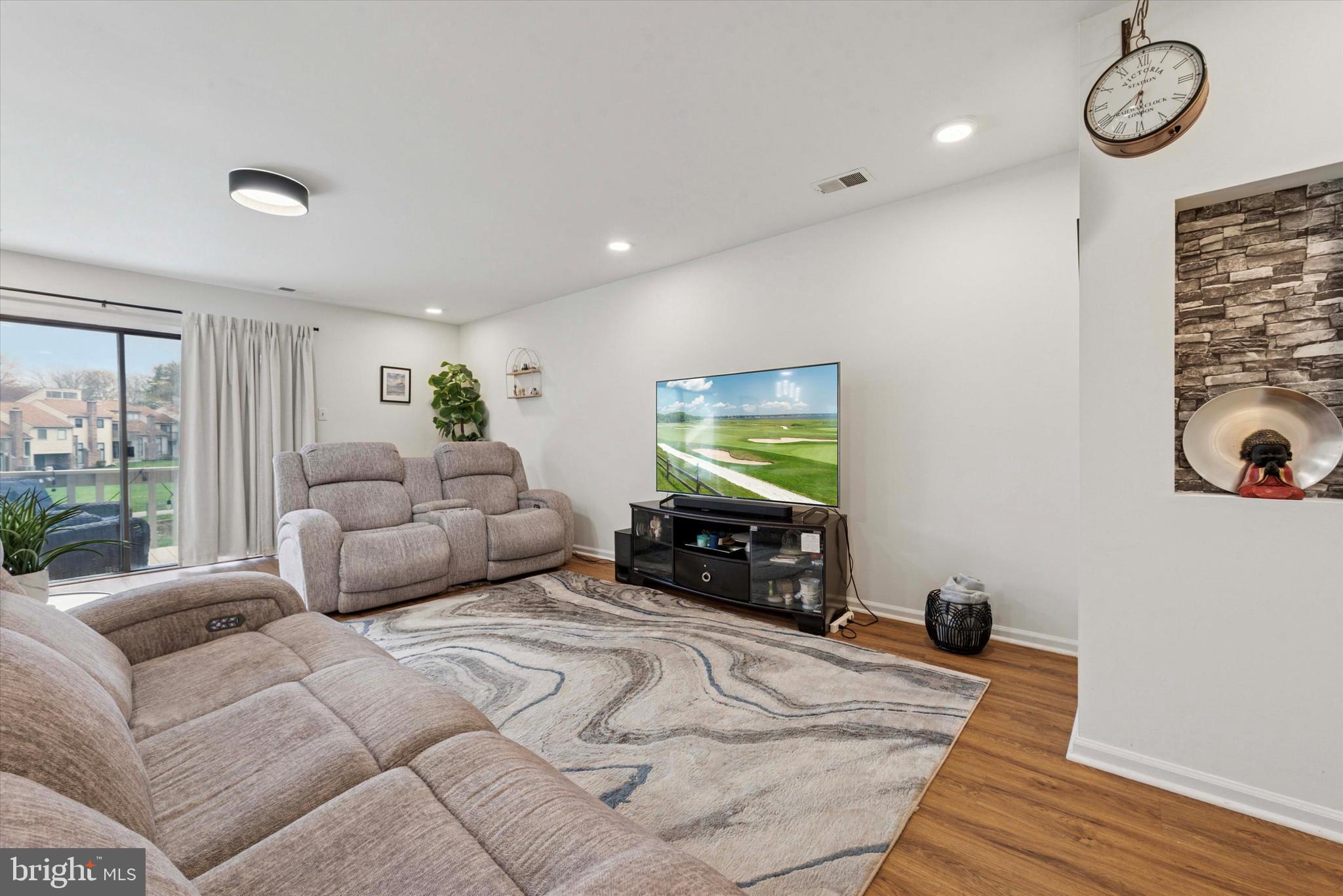 CHESTERBROOK - Residential