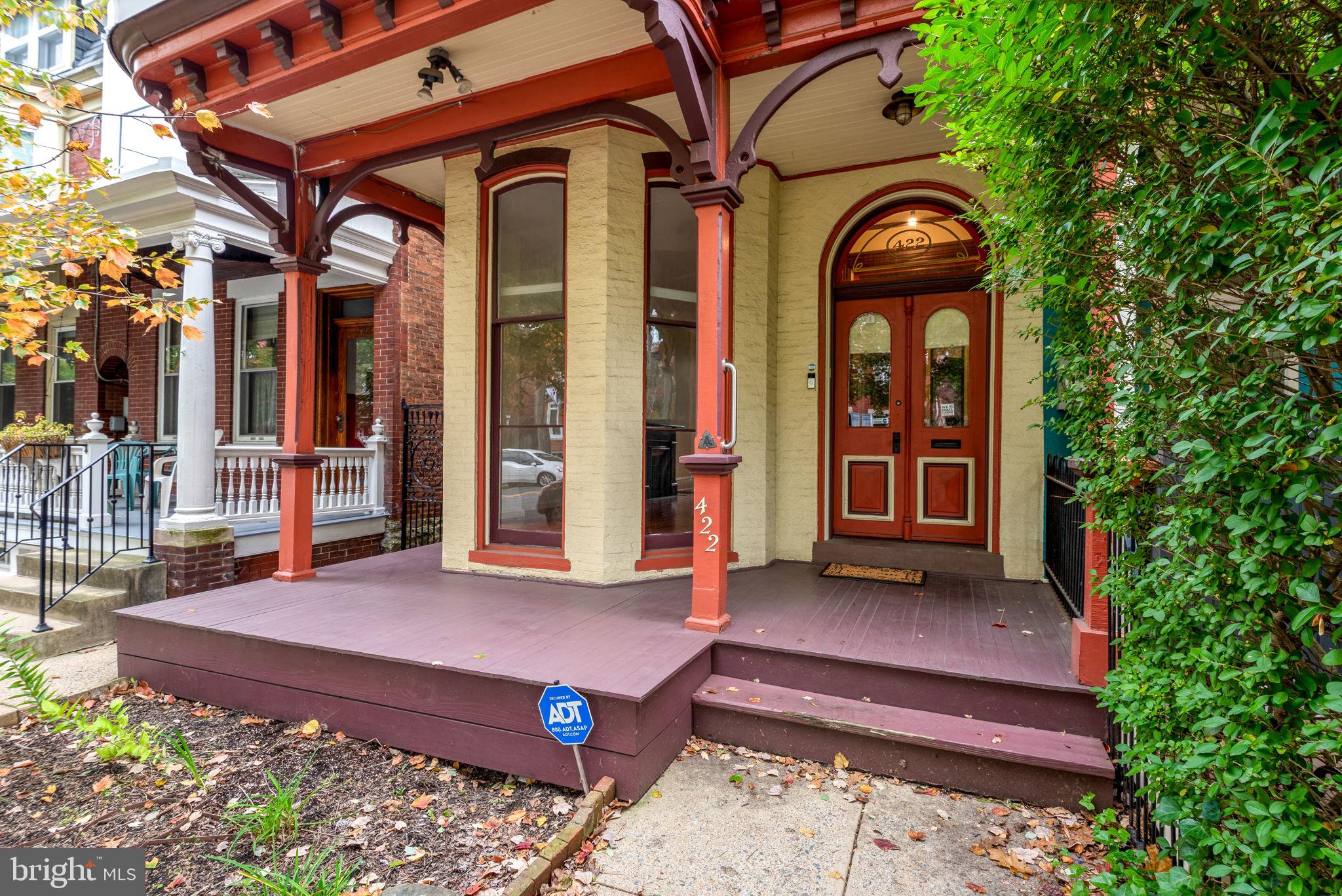 422 W JAMES STREET