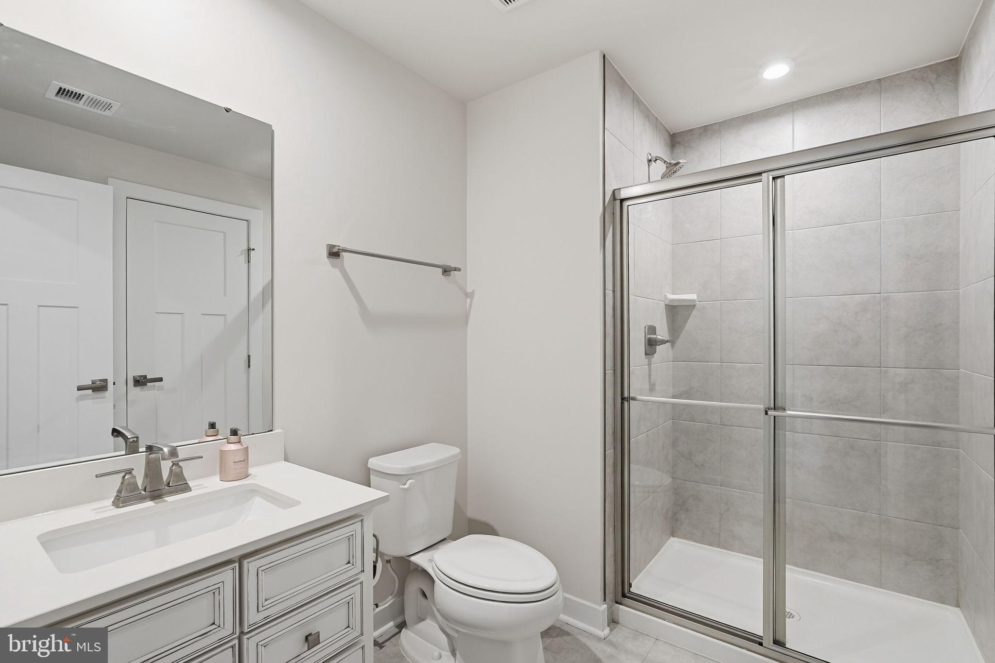 WARRENTON CHASE - Residential