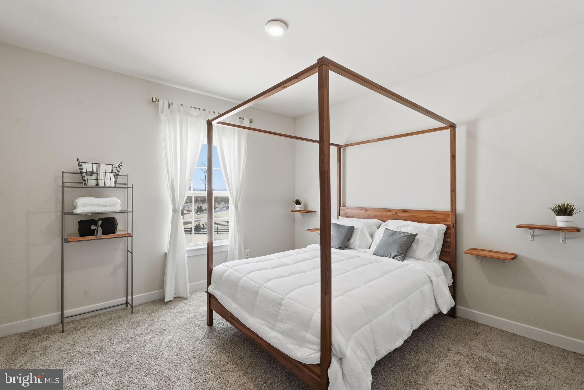 WARRENTON CHASE - Residential