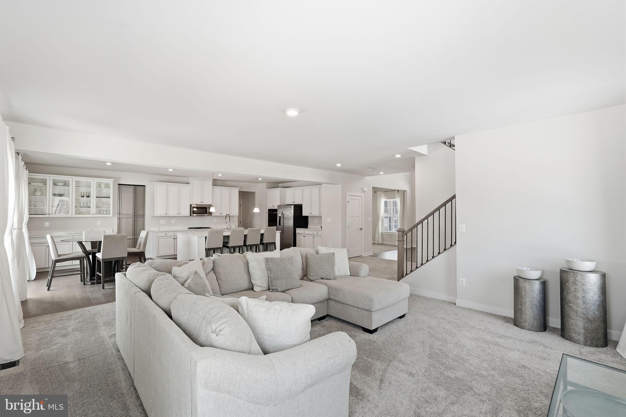 WARRENTON CHASE - Residential