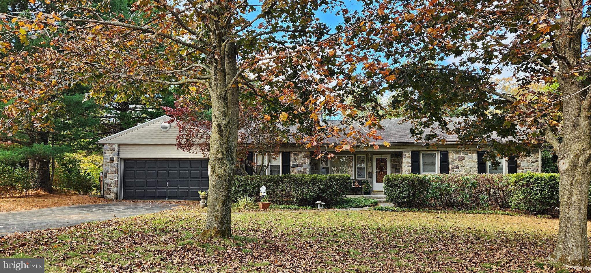 600 W HOFFECKER ROAD