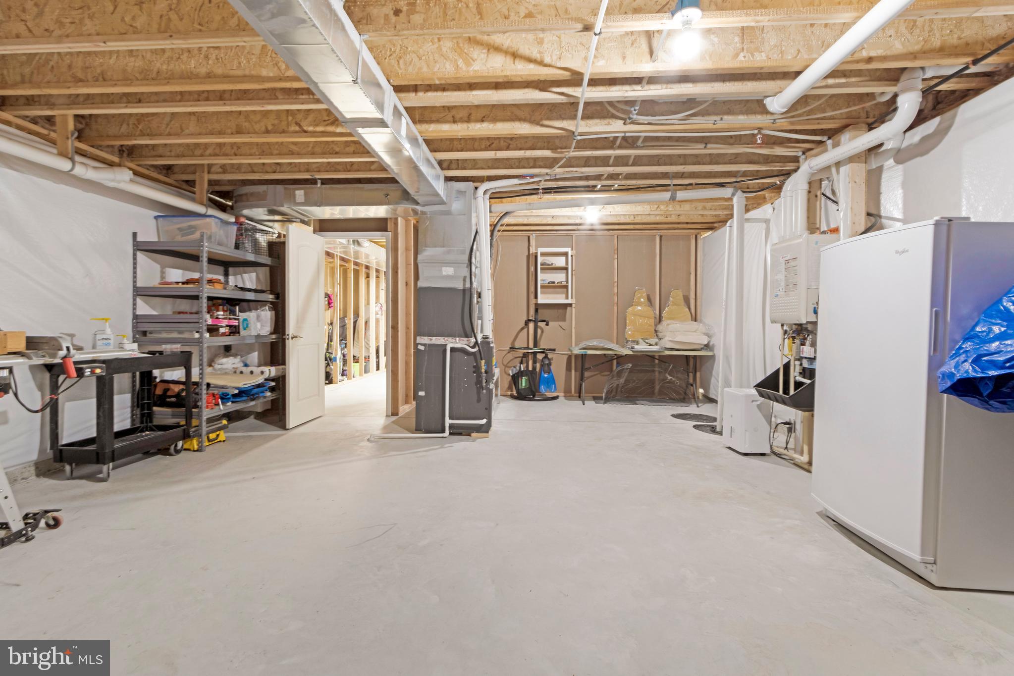 SPRING BREEZE - Residential