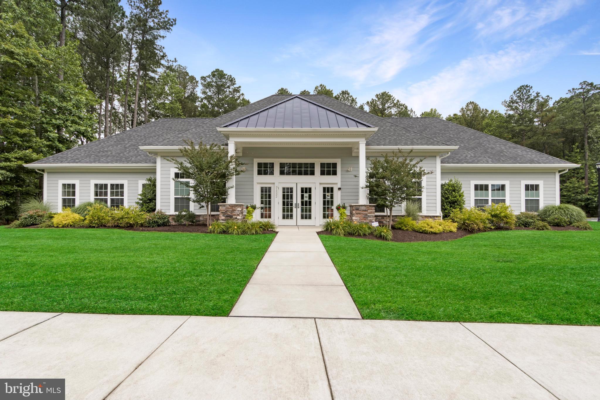 SPRING BREEZE - Residential