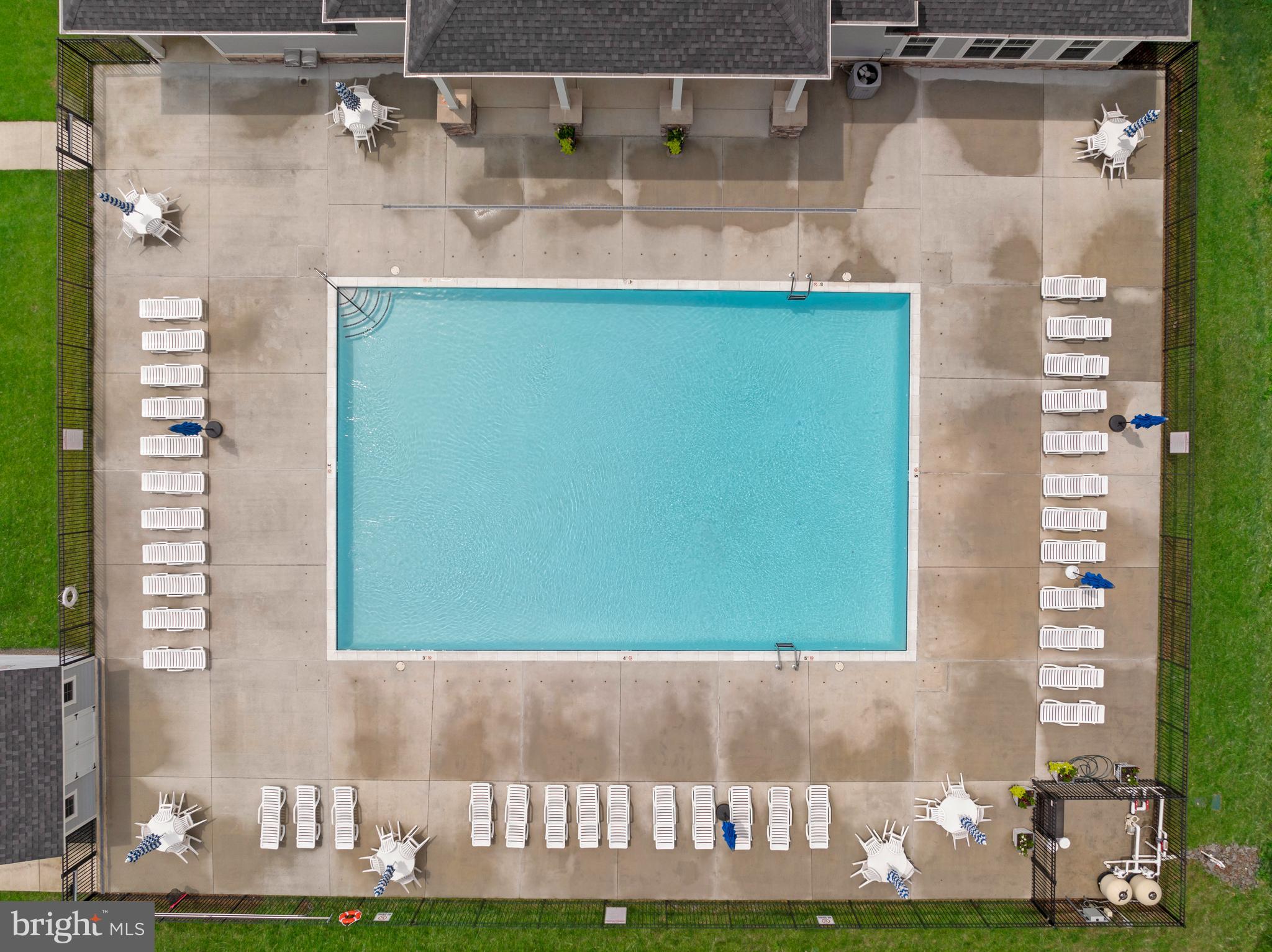 SPRING BREEZE - Residential