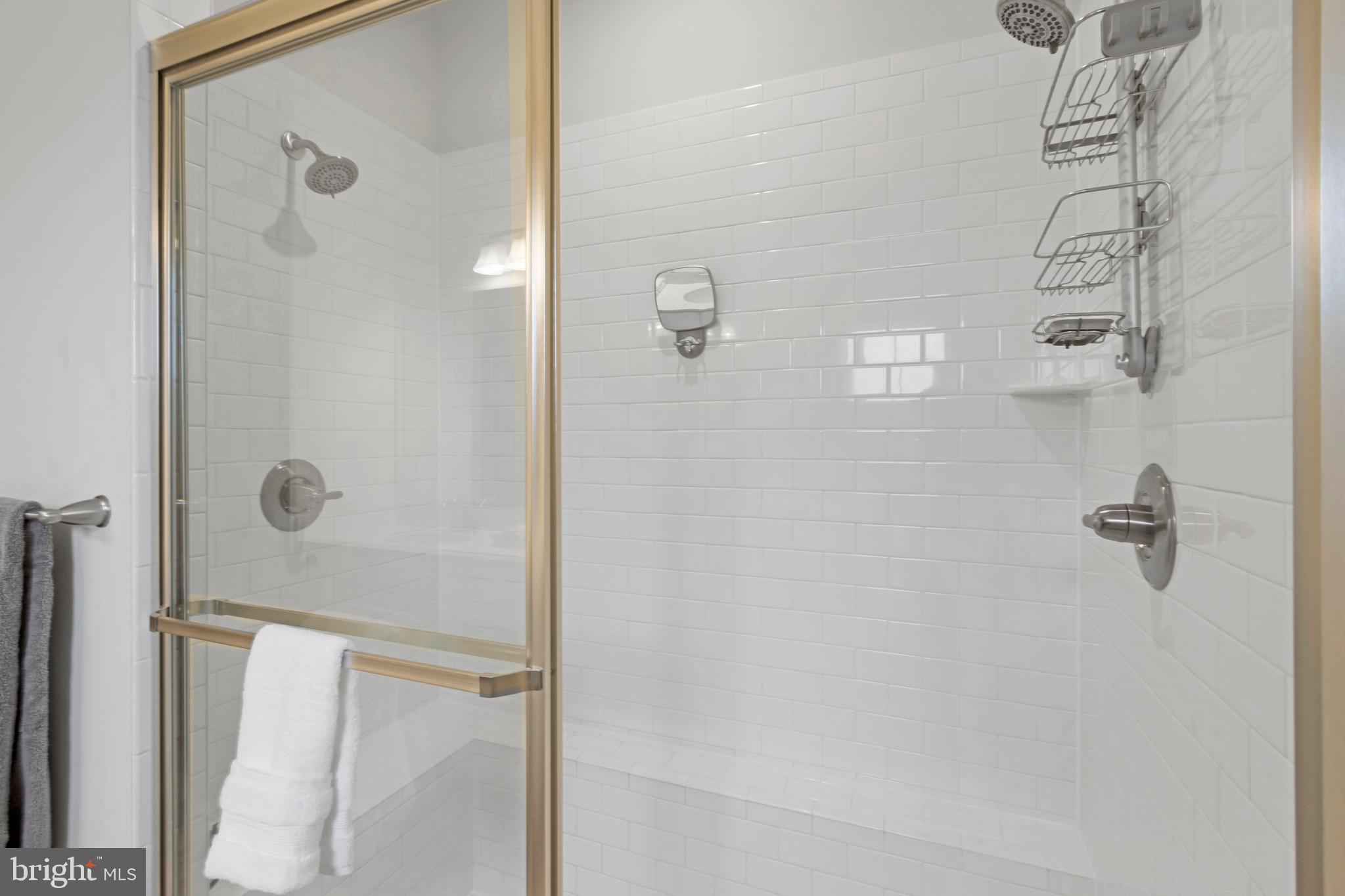 SPRING BREEZE - Residential