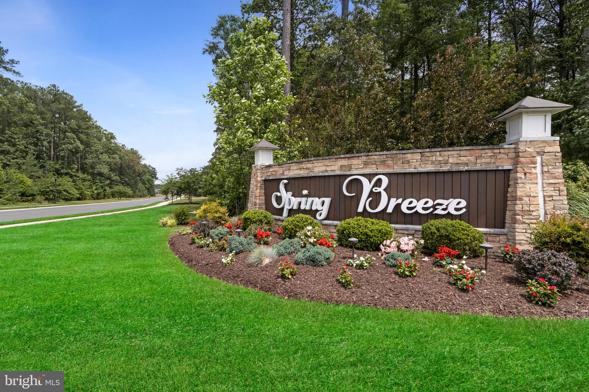 SPRING BREEZE - Residential