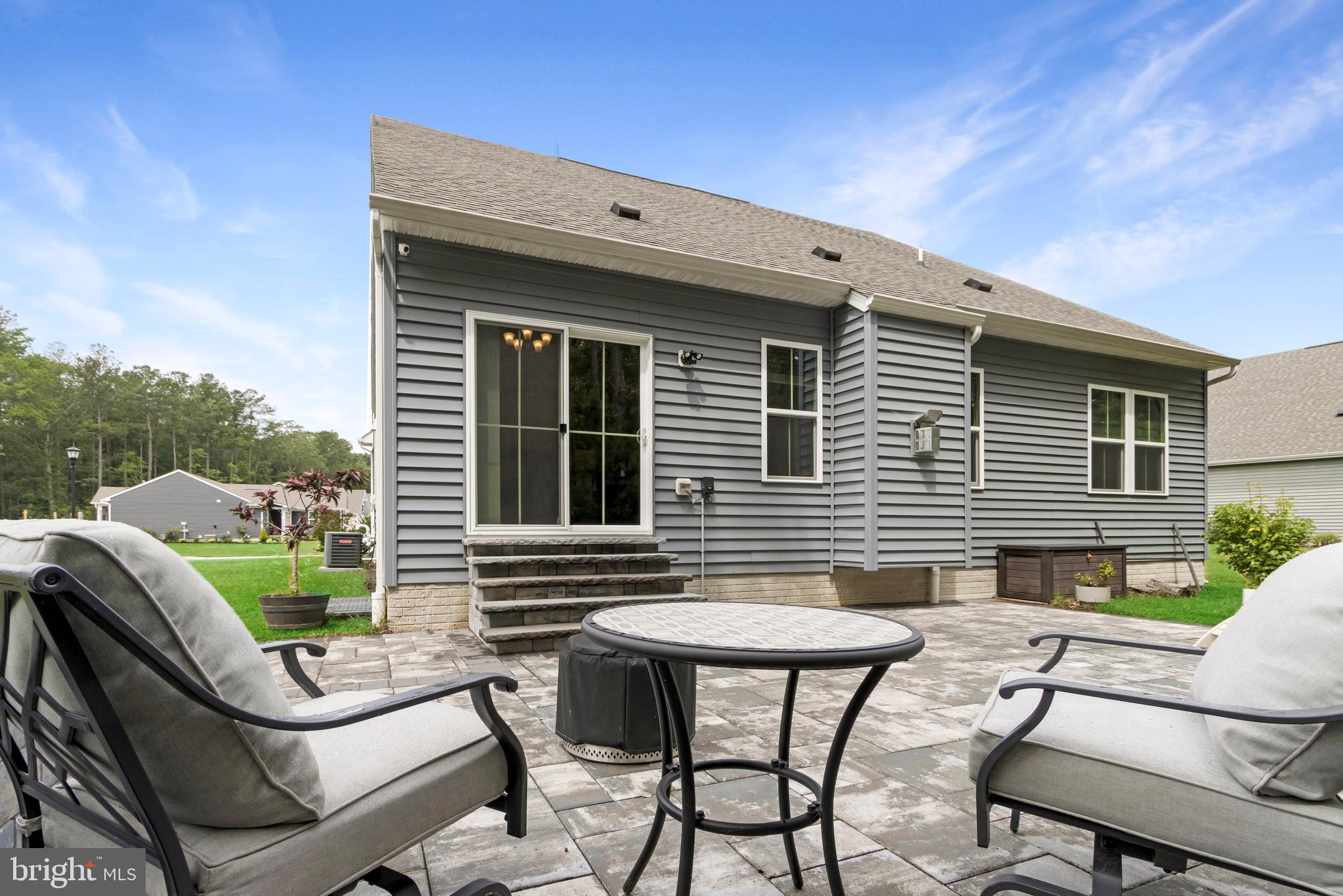 SPRING BREEZE - Residential