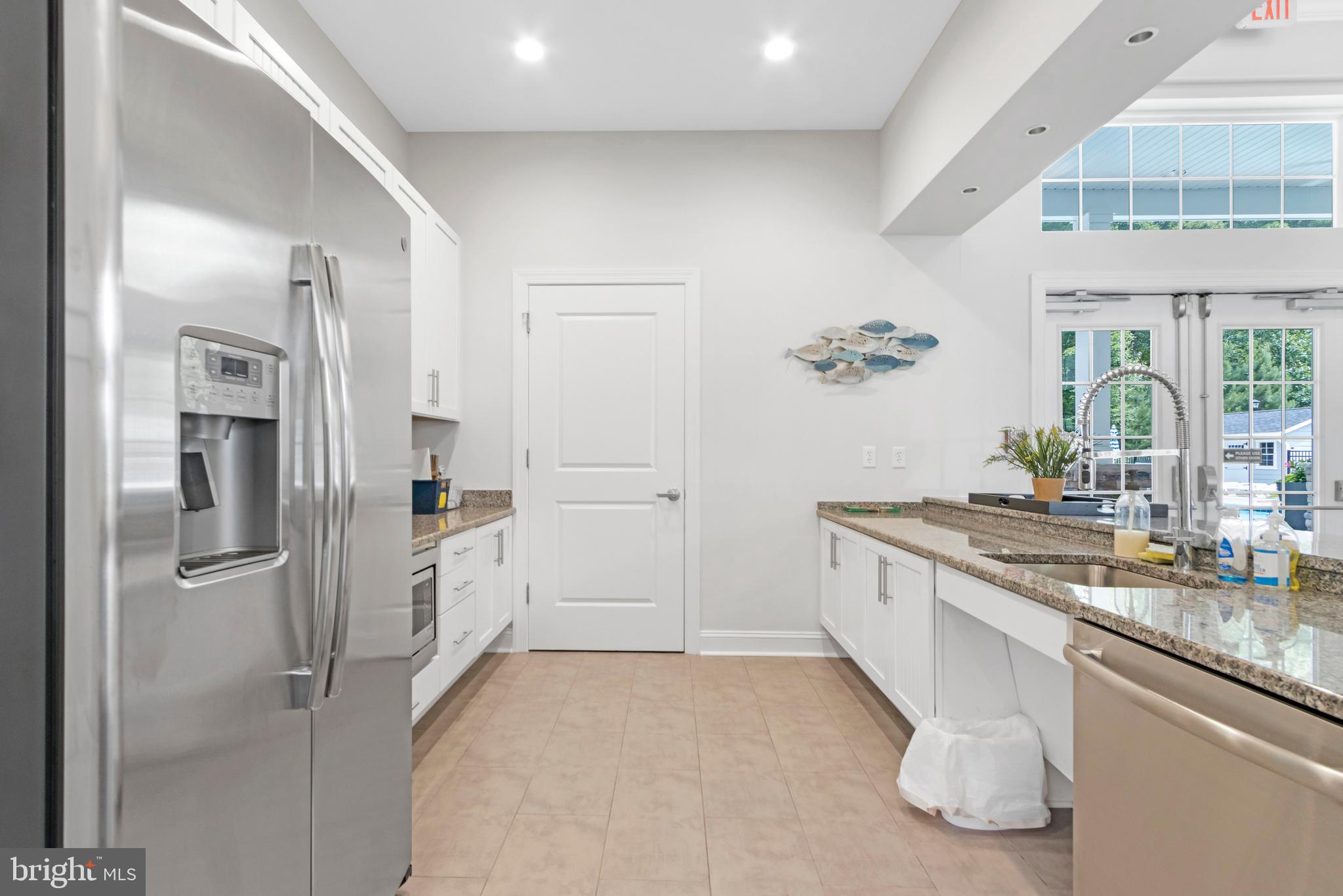 SPRING BREEZE - Residential