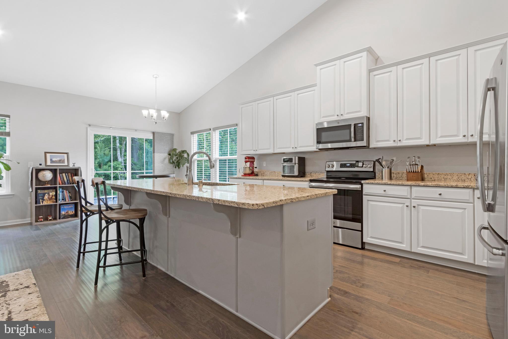 SPRING BREEZE - Residential