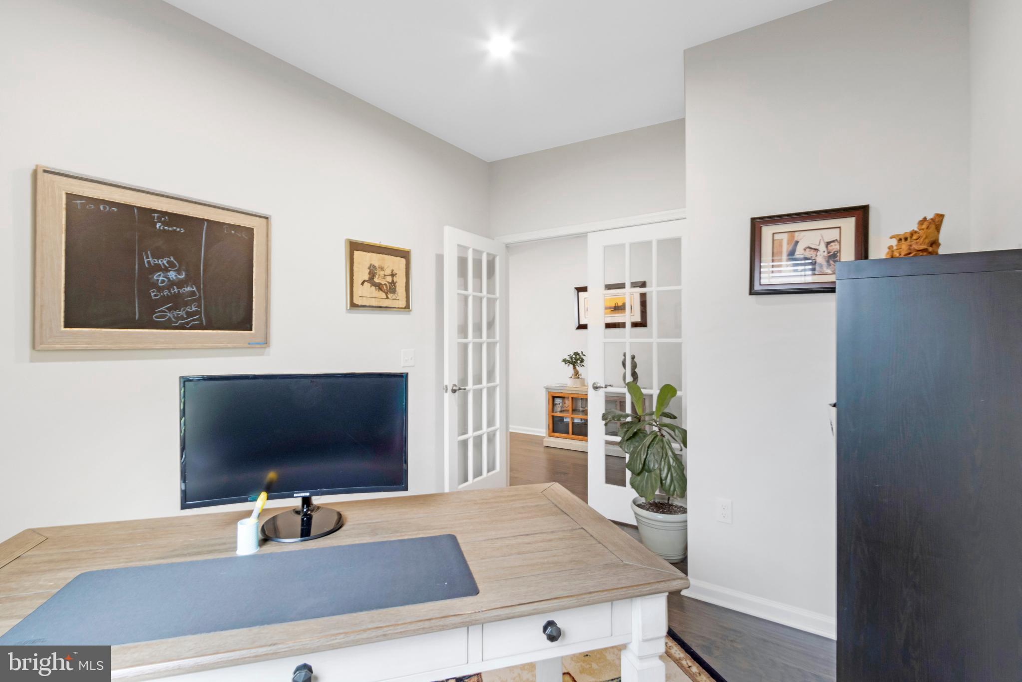 SPRING BREEZE - Residential