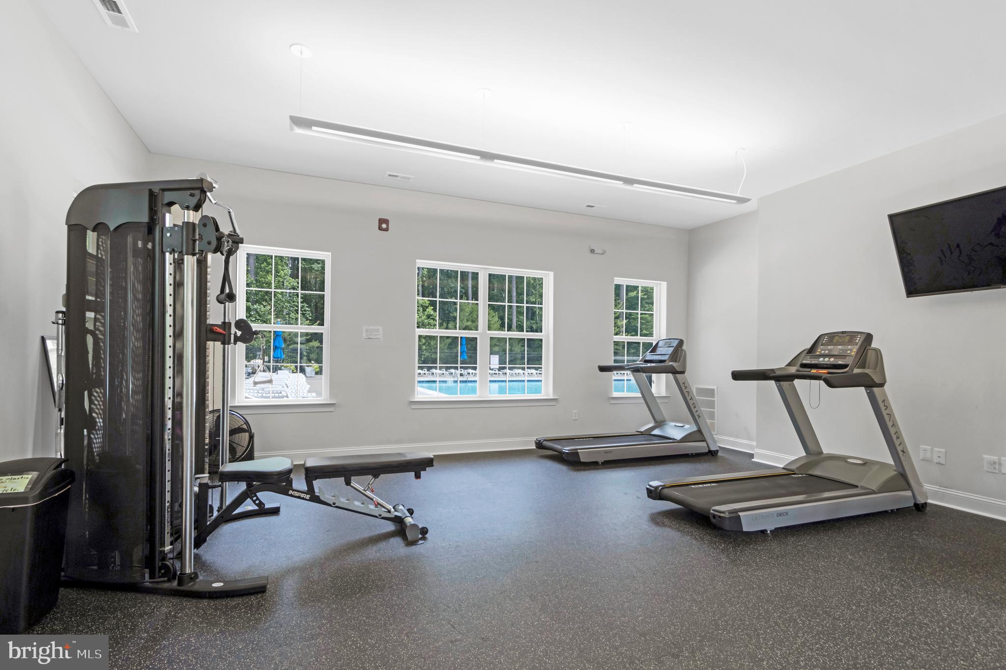 SPRING BREEZE - Residential