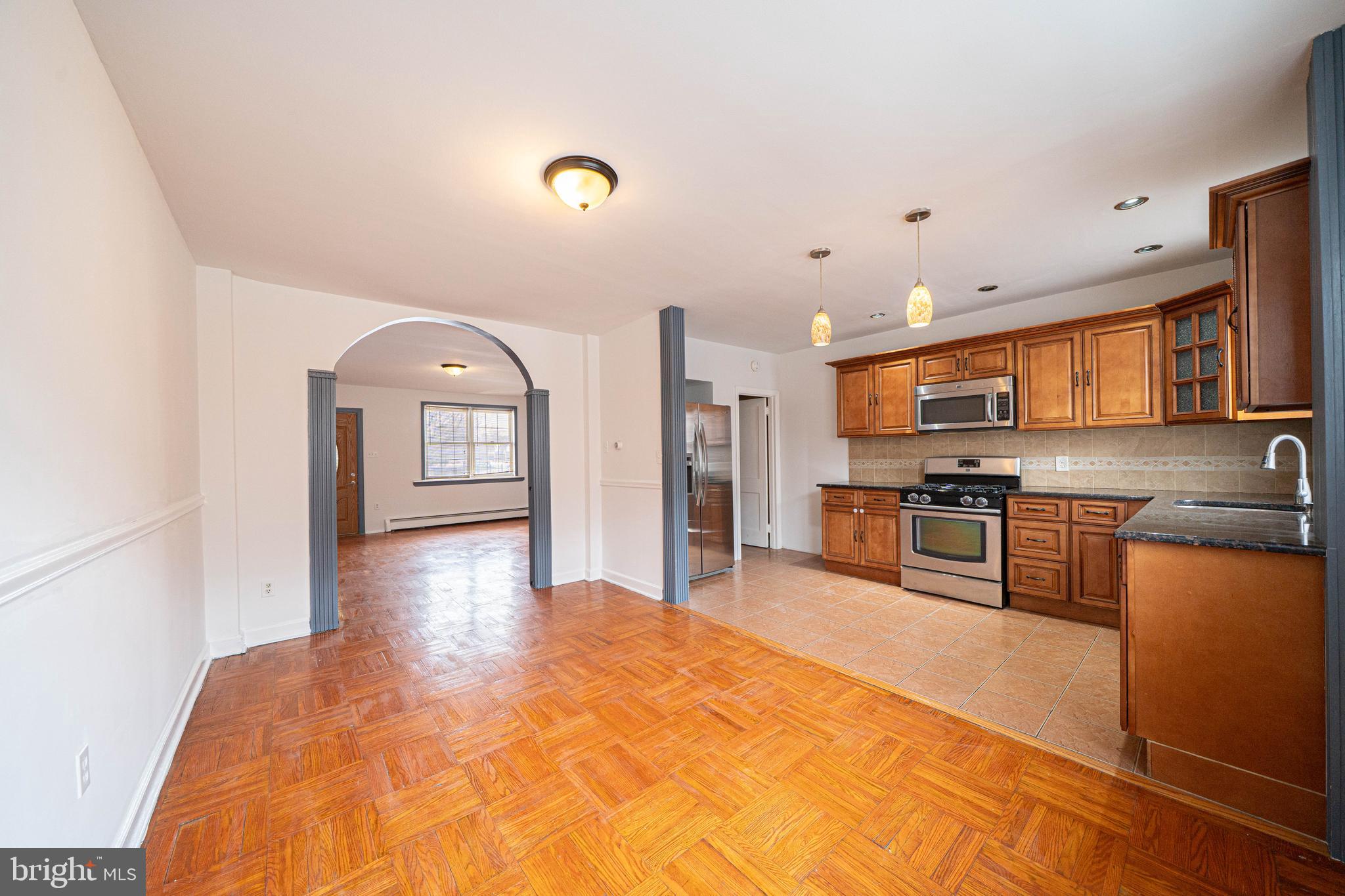 HOLMESBURG - Residential