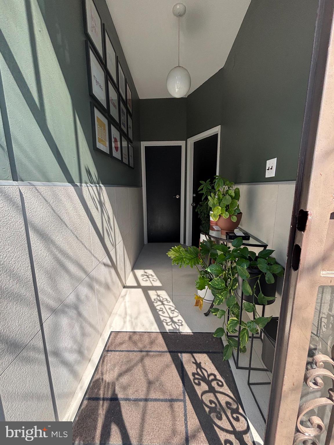 EAST PASSYUNK CROSSING - Residential Lease