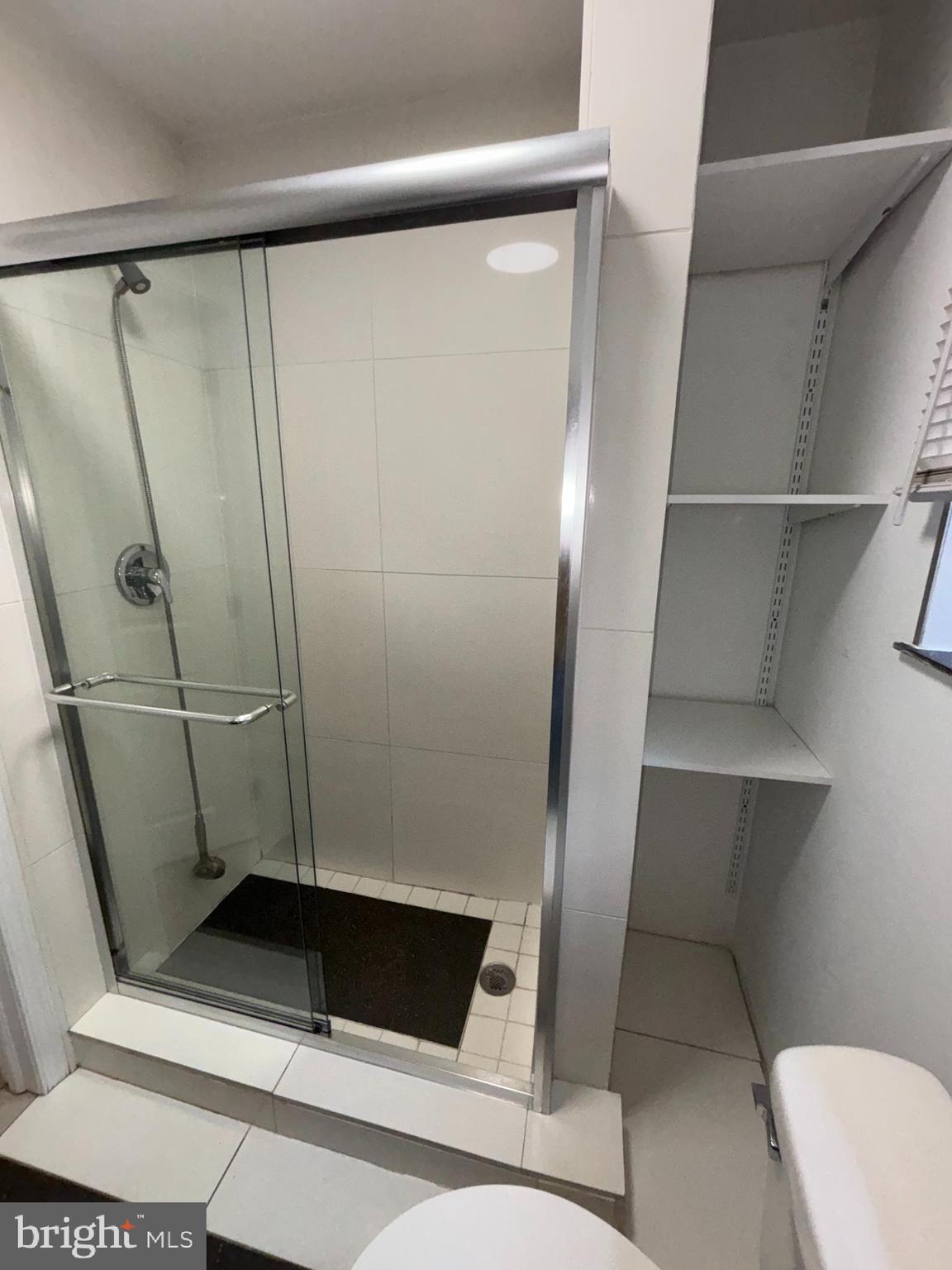 EAST PASSYUNK CROSSING - Residential Lease