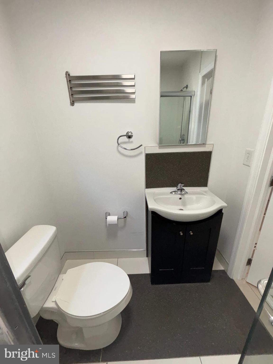 EAST PASSYUNK CROSSING - Residential Lease