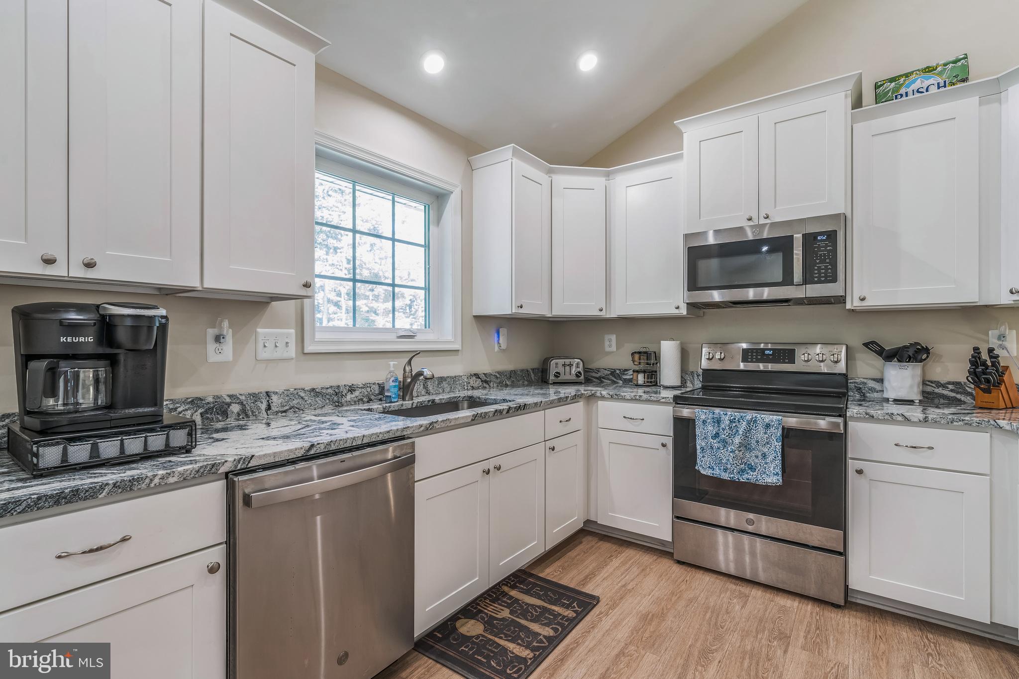 CHESAPEAKE RANCH ESTATES - Residential Lease