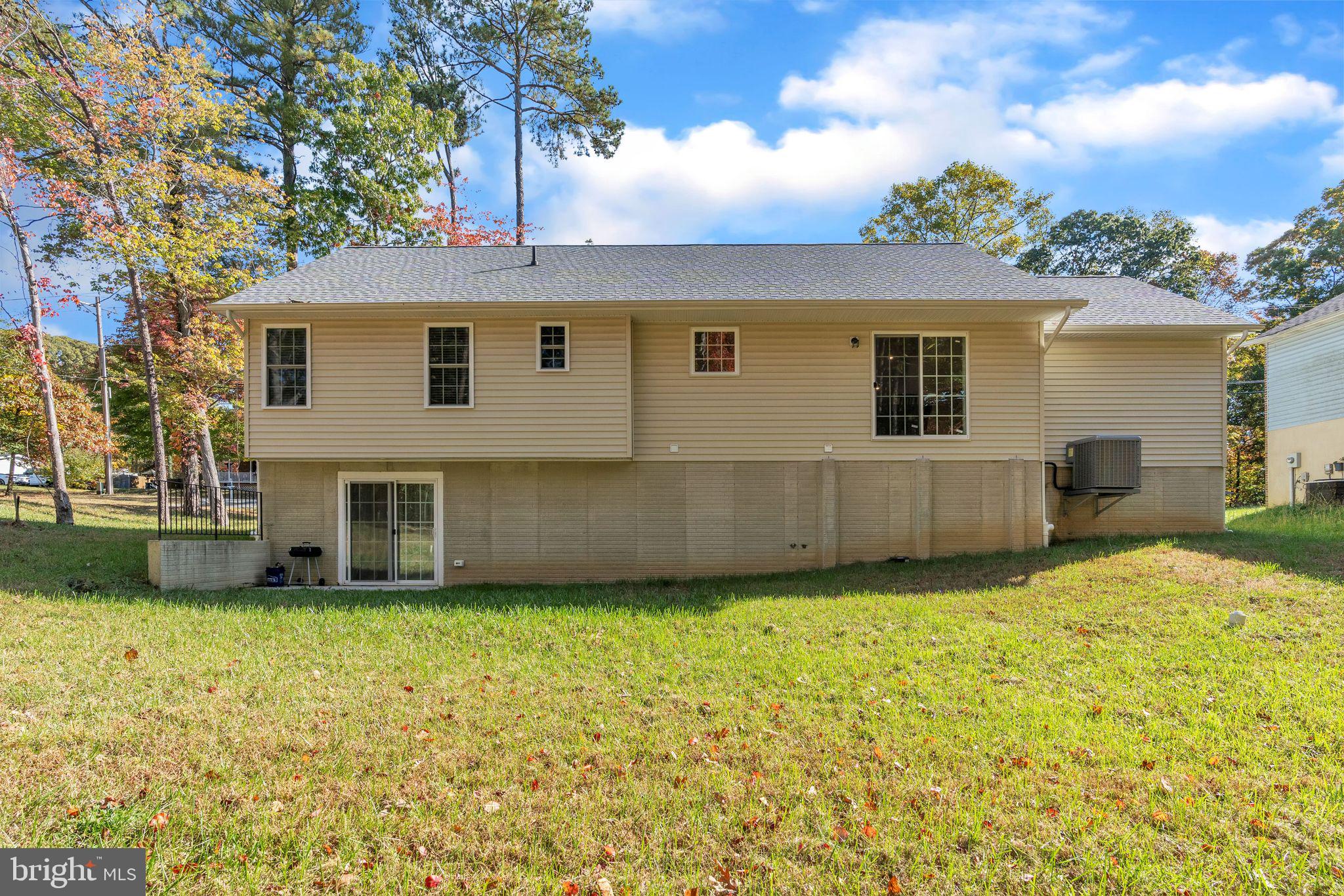 CHESAPEAKE RANCH ESTATES - Residential Lease