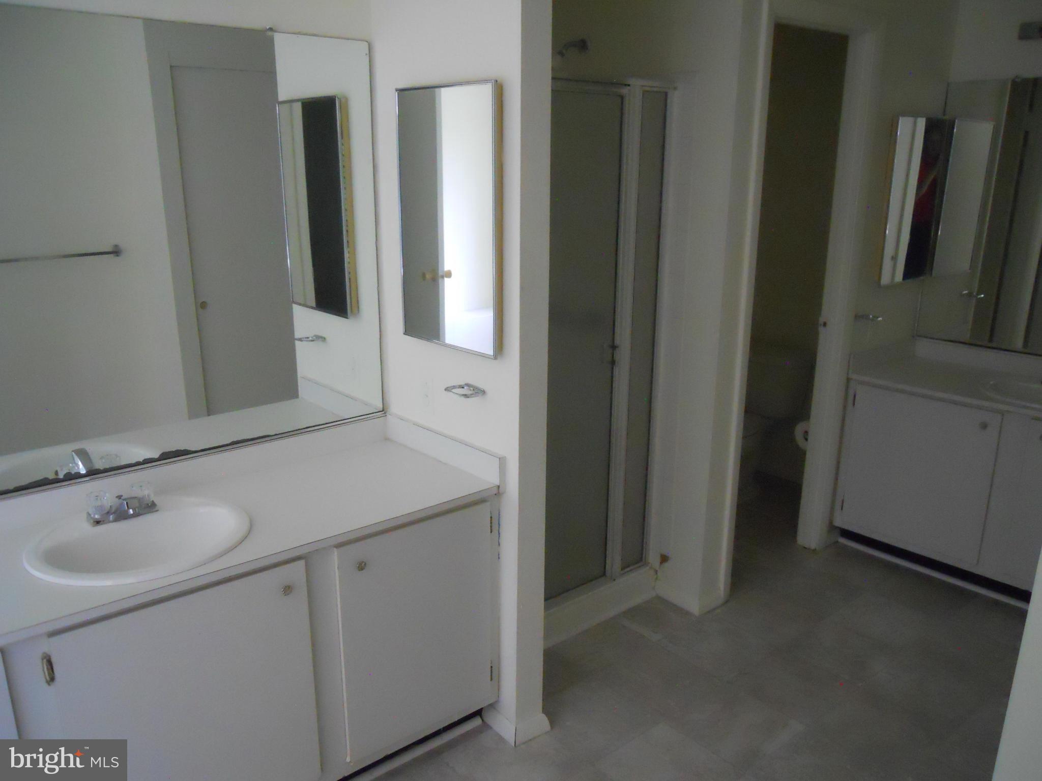 HICKORY RIDGE - Residential Lease