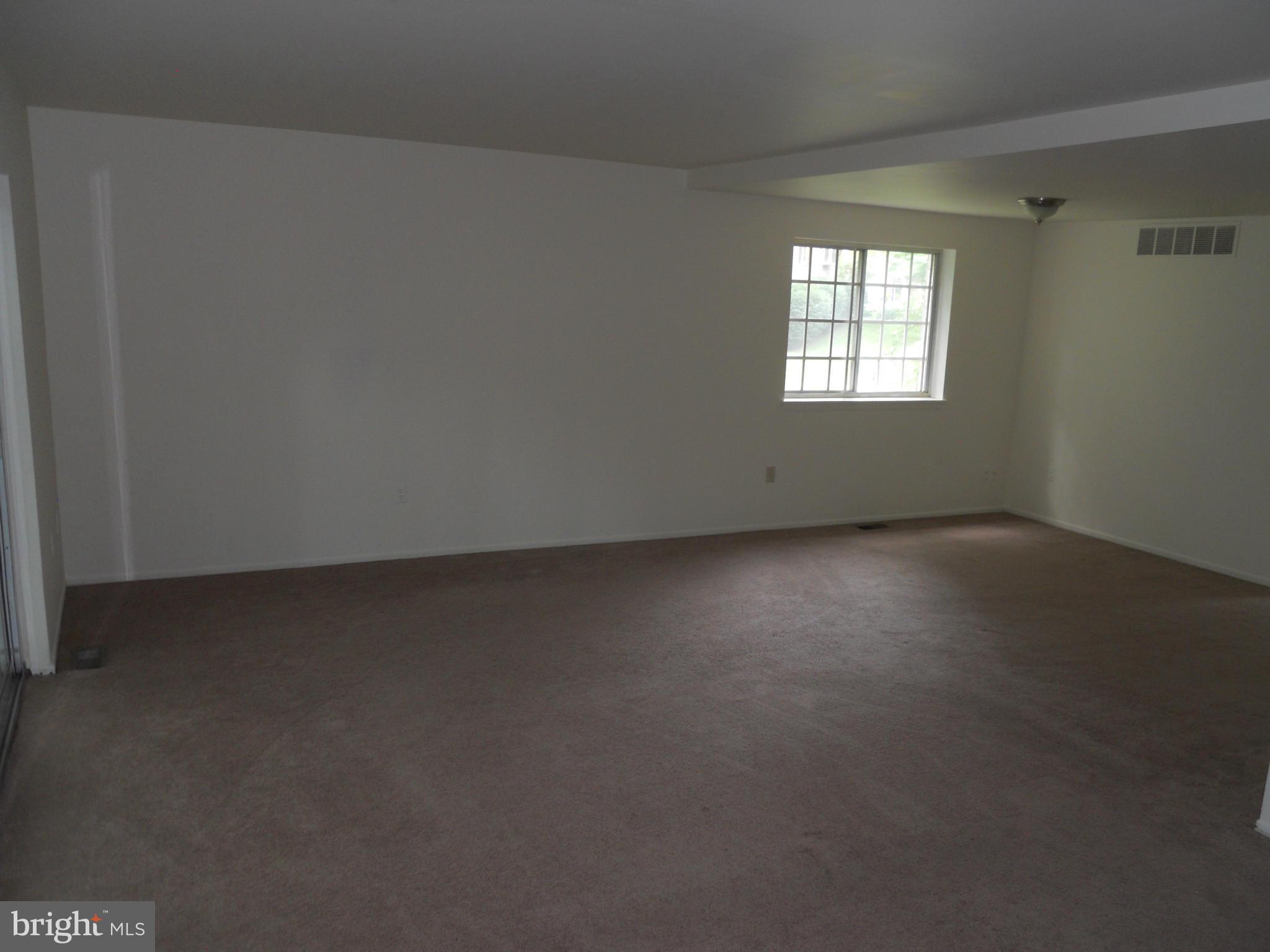 HICKORY RIDGE - Residential Lease