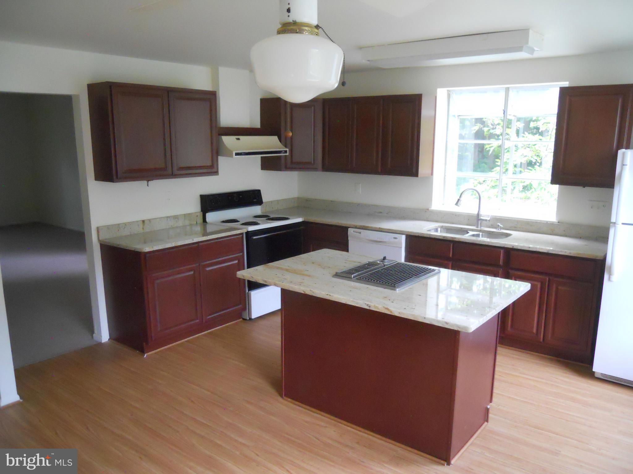 HICKORY RIDGE - Residential Lease