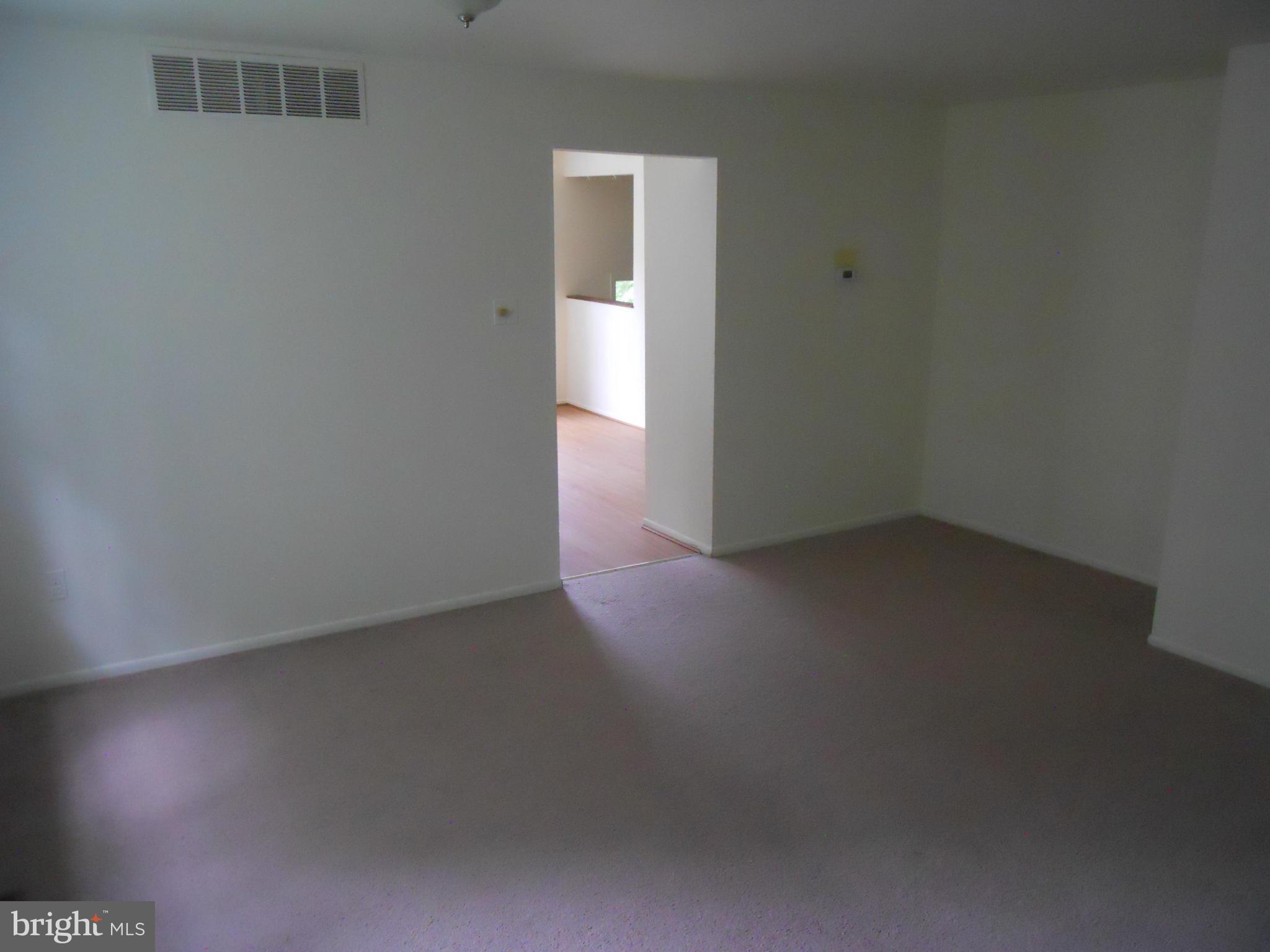 HICKORY RIDGE - Residential Lease