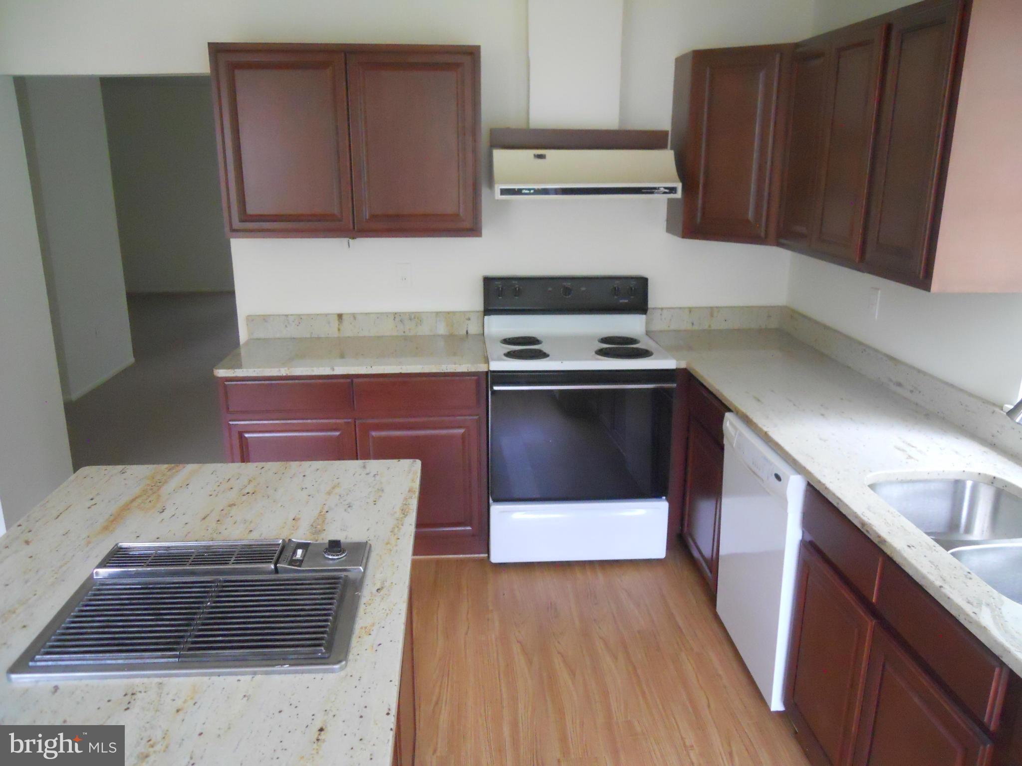 HICKORY RIDGE - Residential Lease