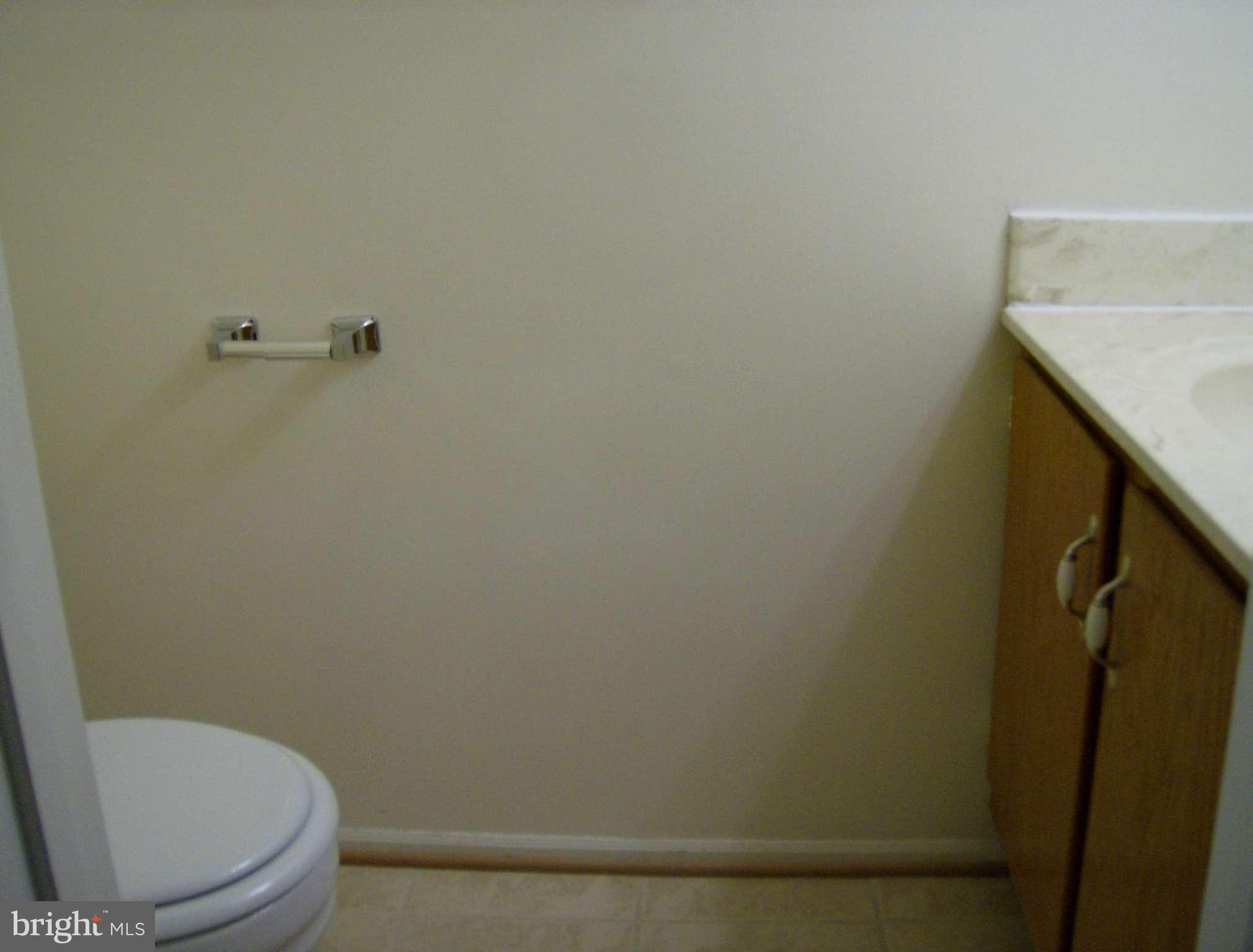 LAKE VILLAGE MANOR - Residential Lease