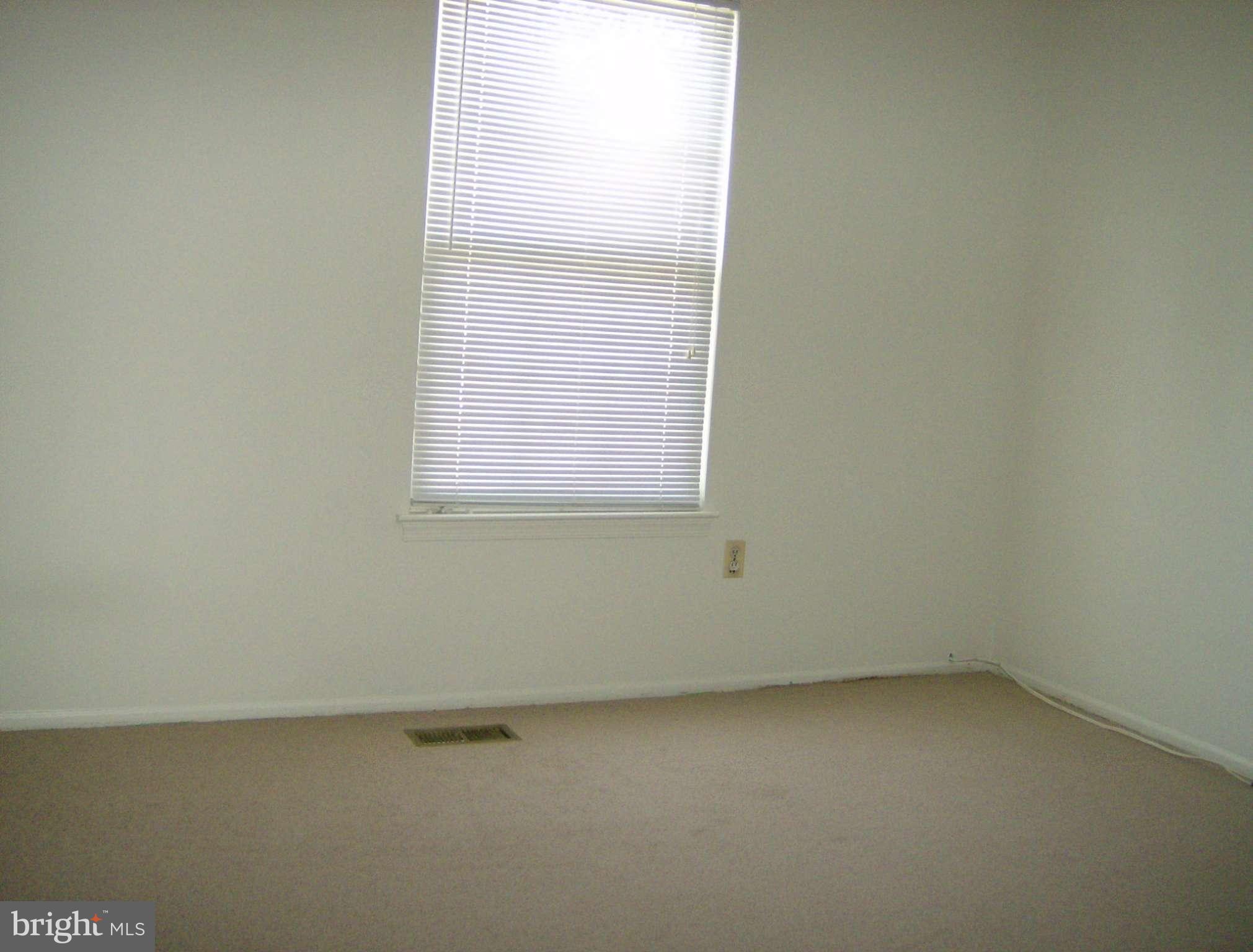 LAKE VILLAGE MANOR - Residential Lease