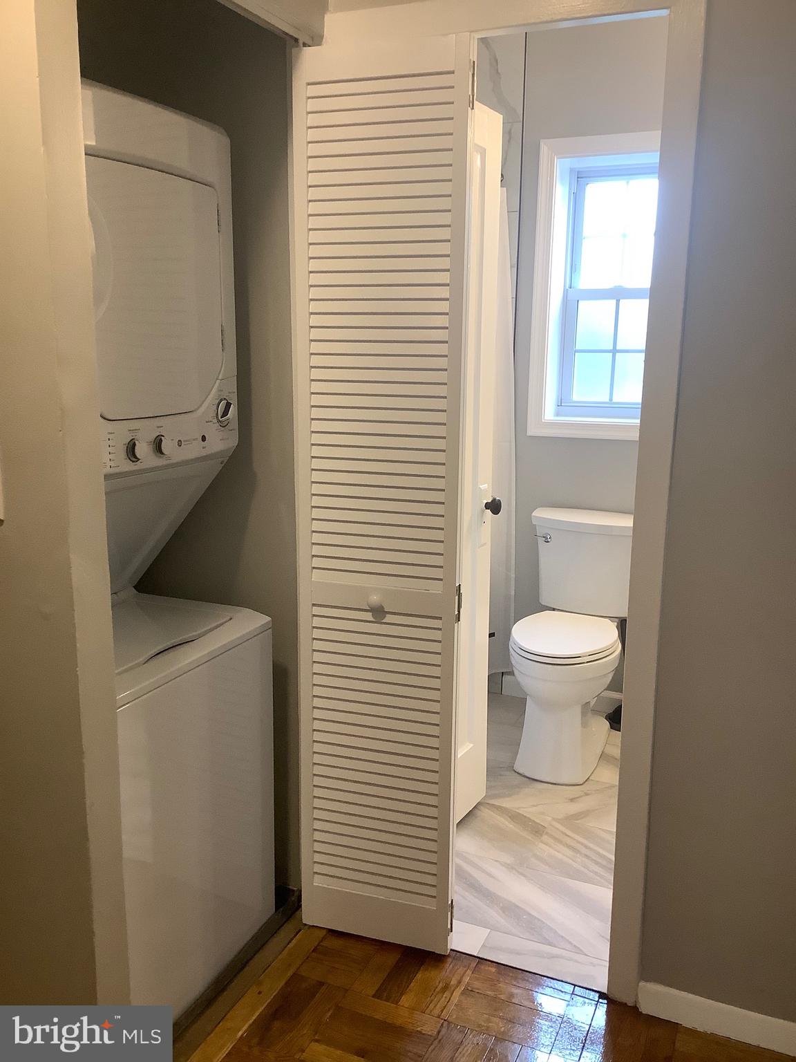 PARKFAIRFAX - Residential Lease