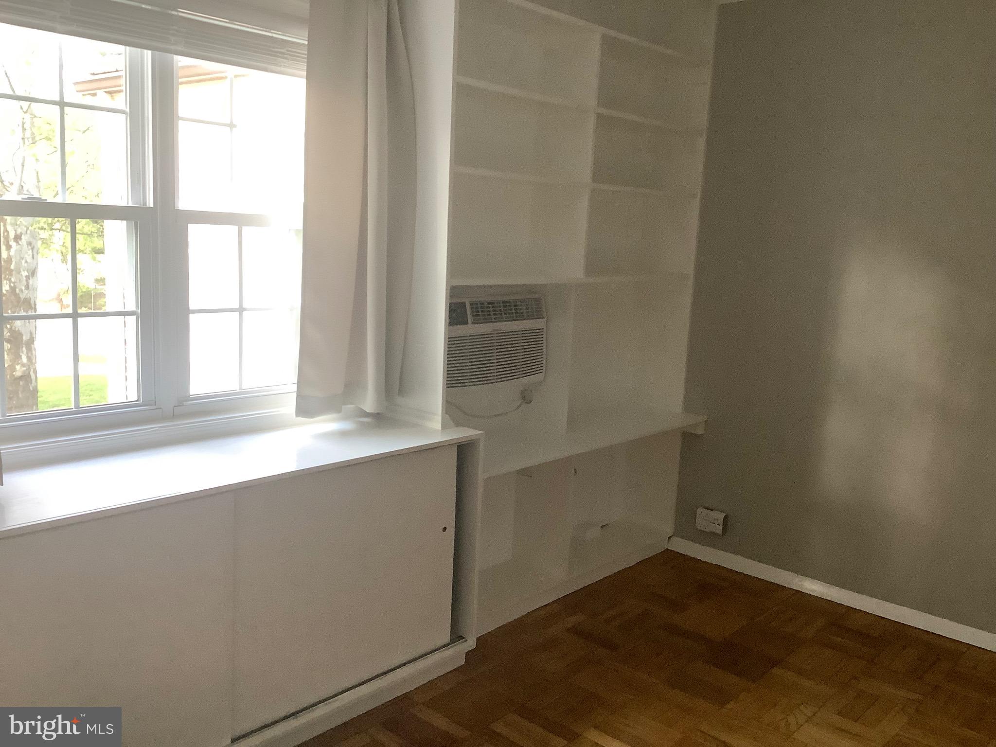 PARKFAIRFAX - Residential Lease