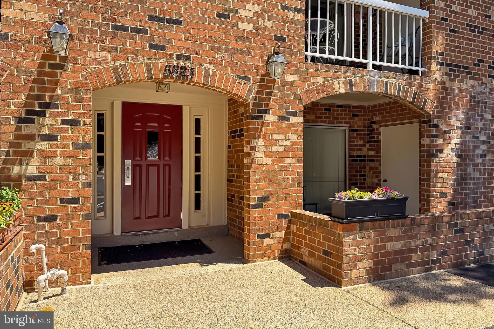 5823 COVE LANDING ROAD 101