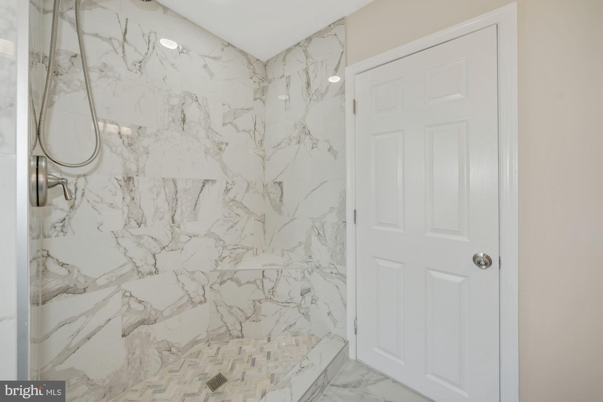 HAMPDEN HISTORIC DISTRICT - Residential