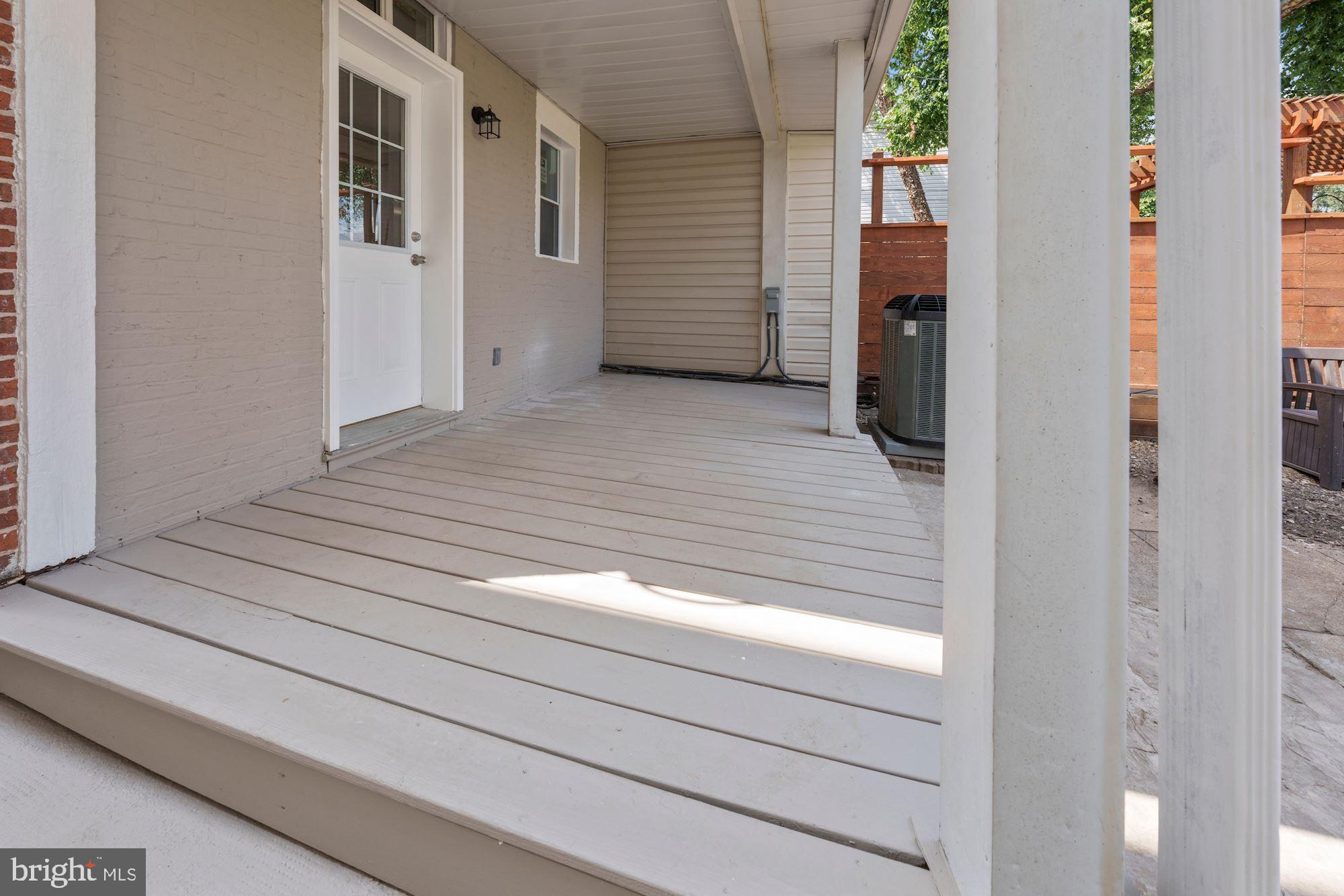 HAMPDEN HISTORIC DISTRICT - Residential