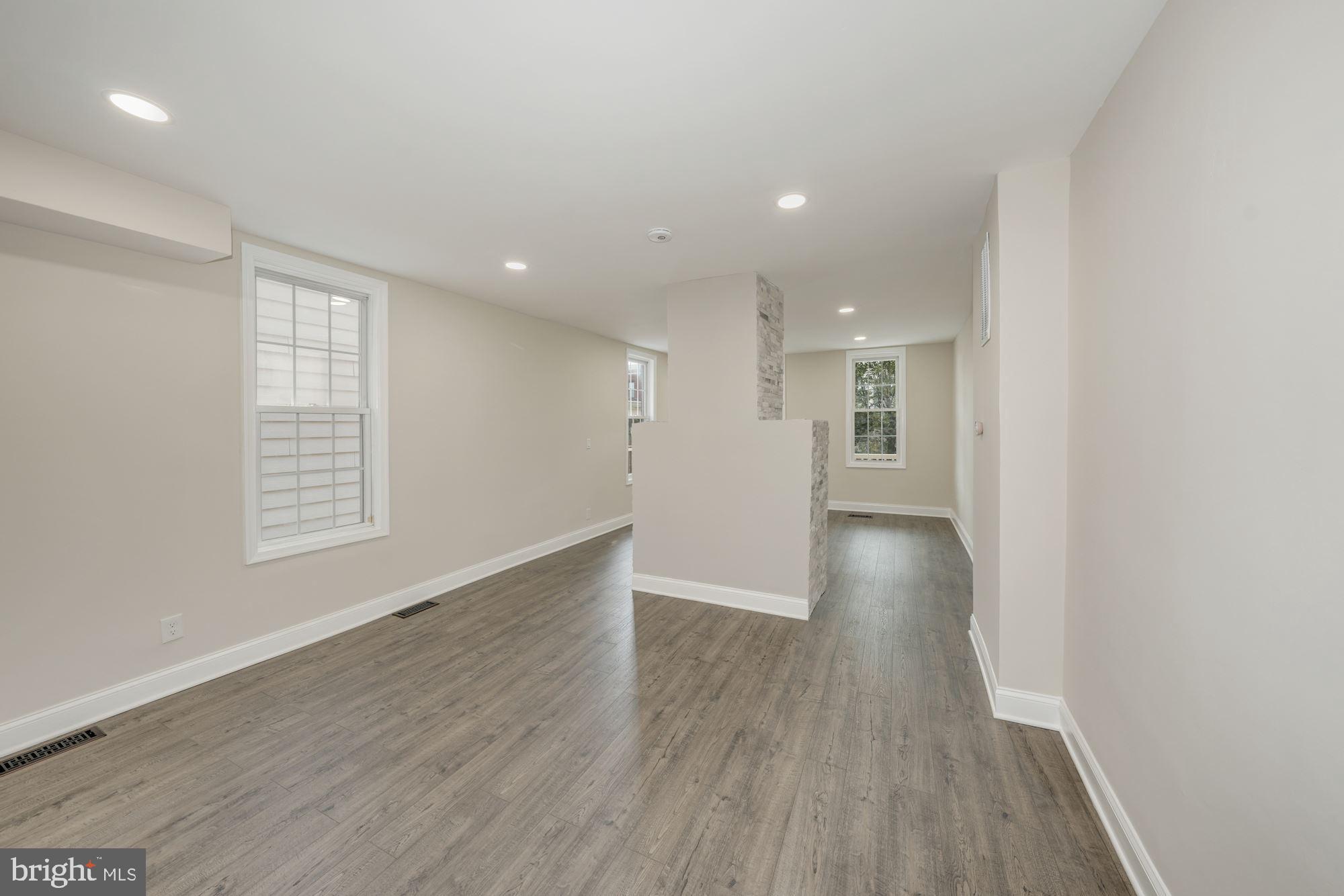 HAMPDEN HISTORIC DISTRICT - Residential