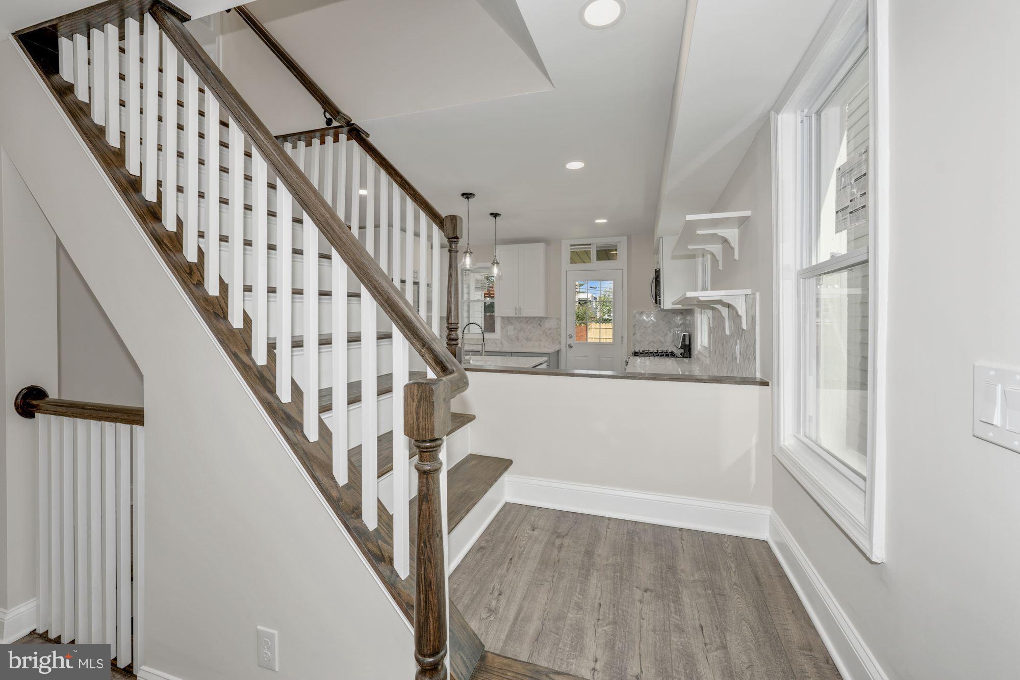 HAMPDEN HISTORIC DISTRICT - Residential