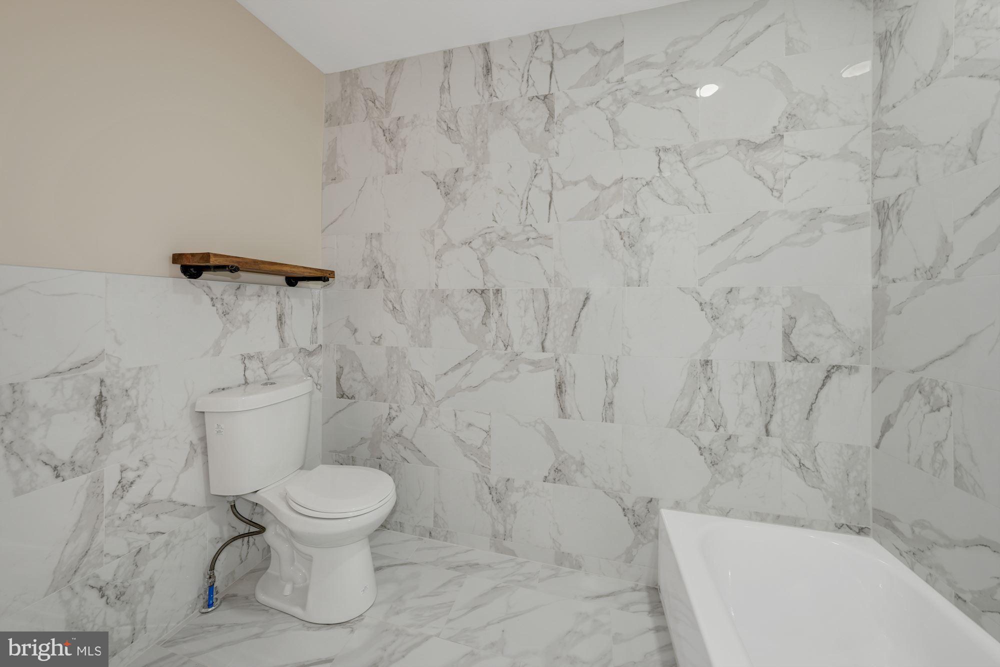 HAMPDEN HISTORIC DISTRICT - Residential