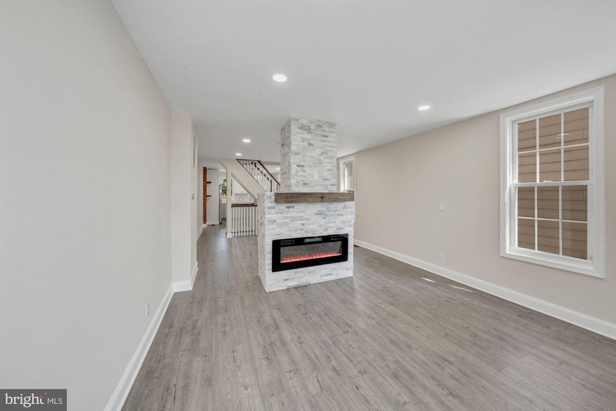 HAMPDEN HISTORIC DISTRICT - Residential