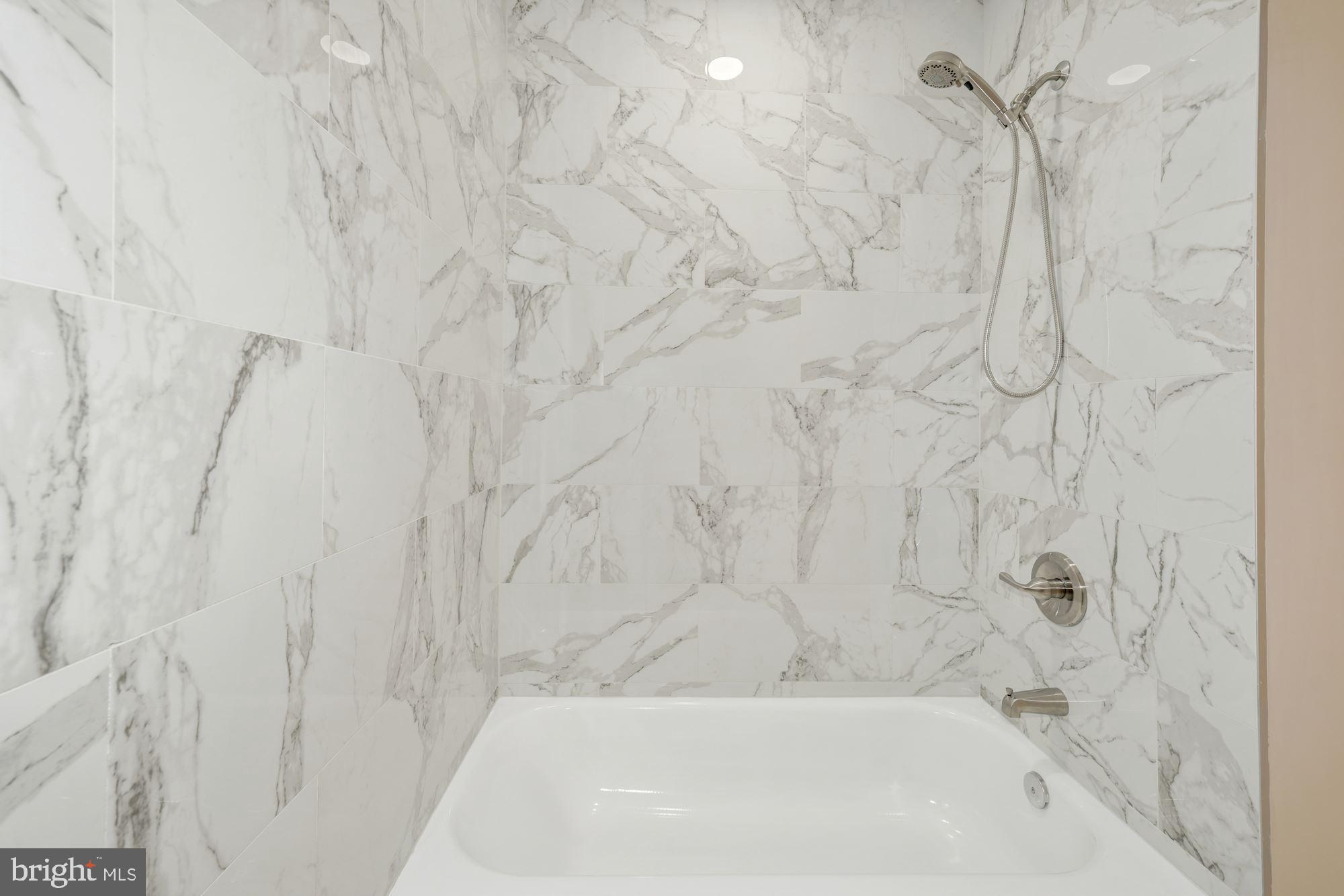 HAMPDEN HISTORIC DISTRICT - Residential