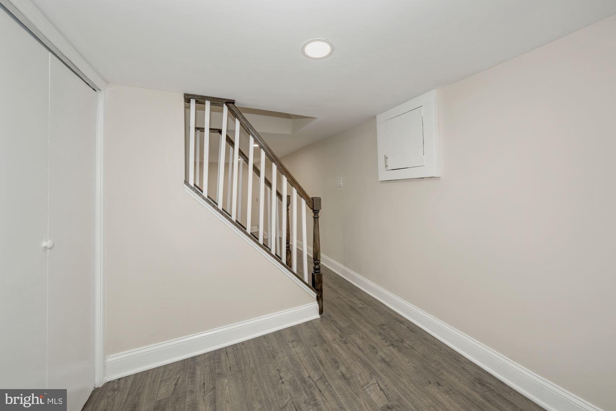 HAMPDEN HISTORIC DISTRICT - Residential