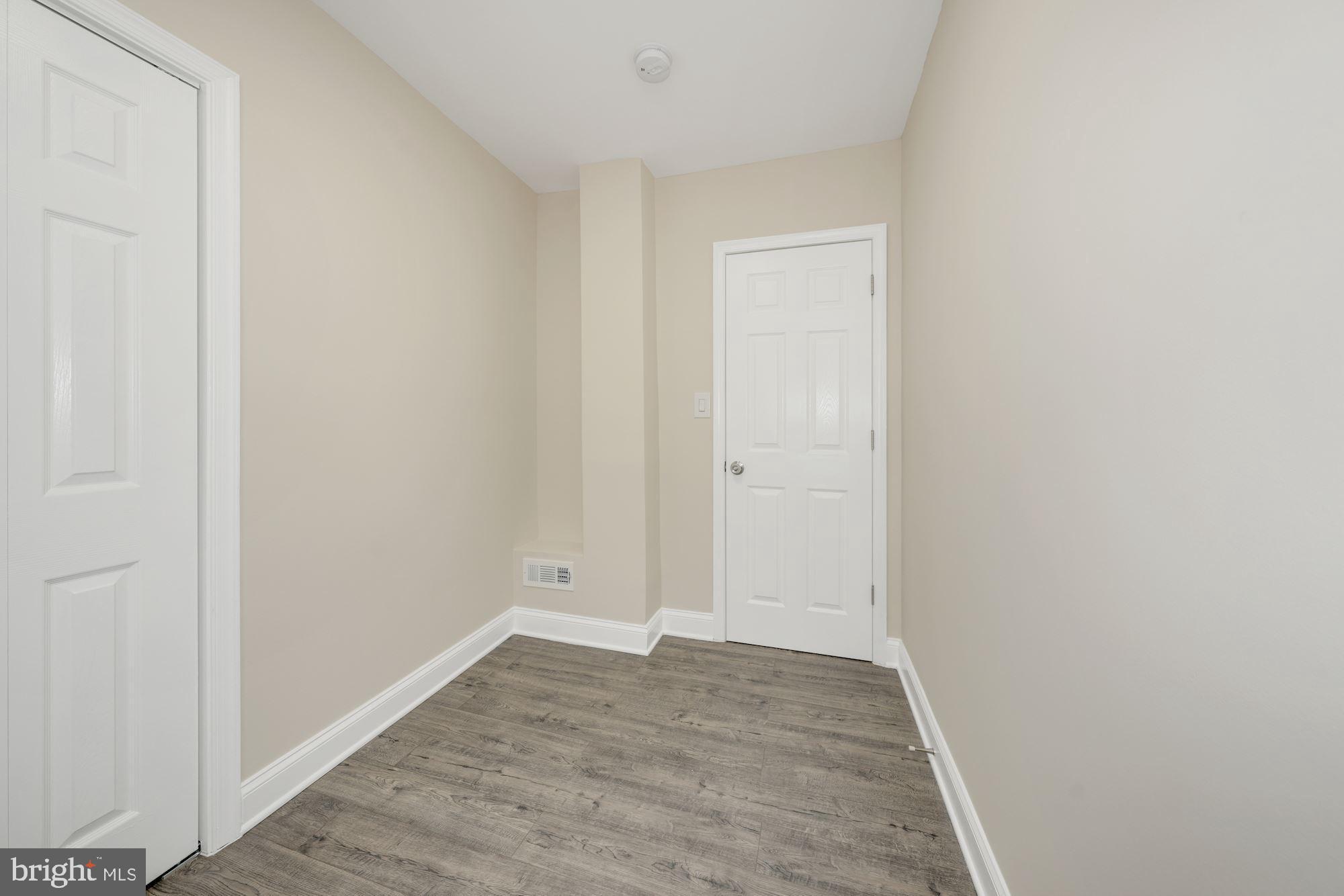 HAMPDEN HISTORIC DISTRICT - Residential