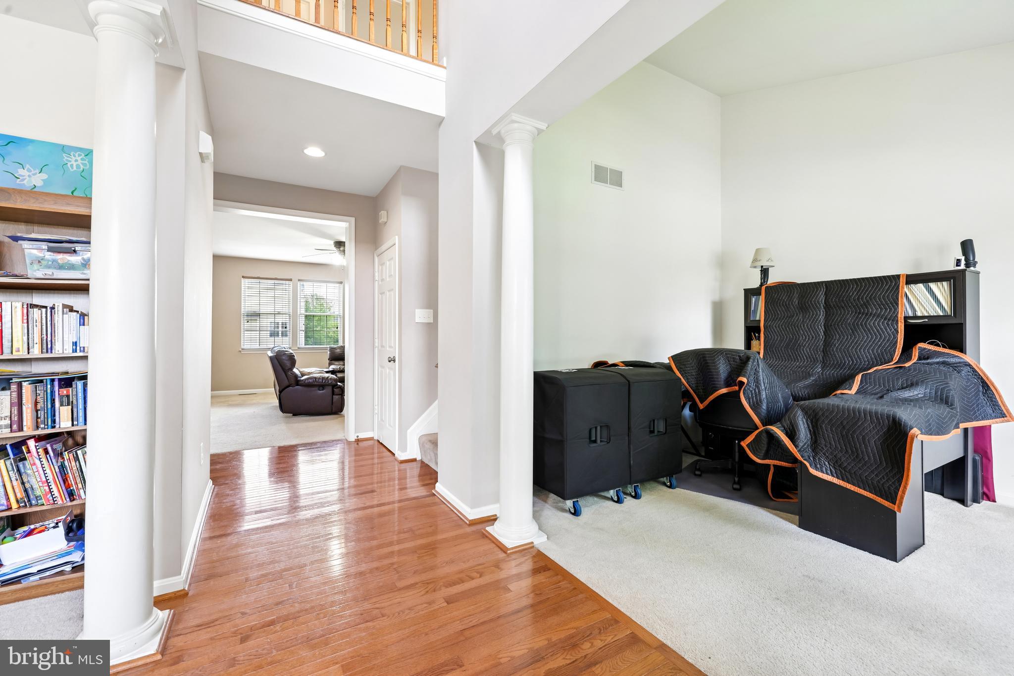 VILLAGE OF MEADOW CREEK - Residential